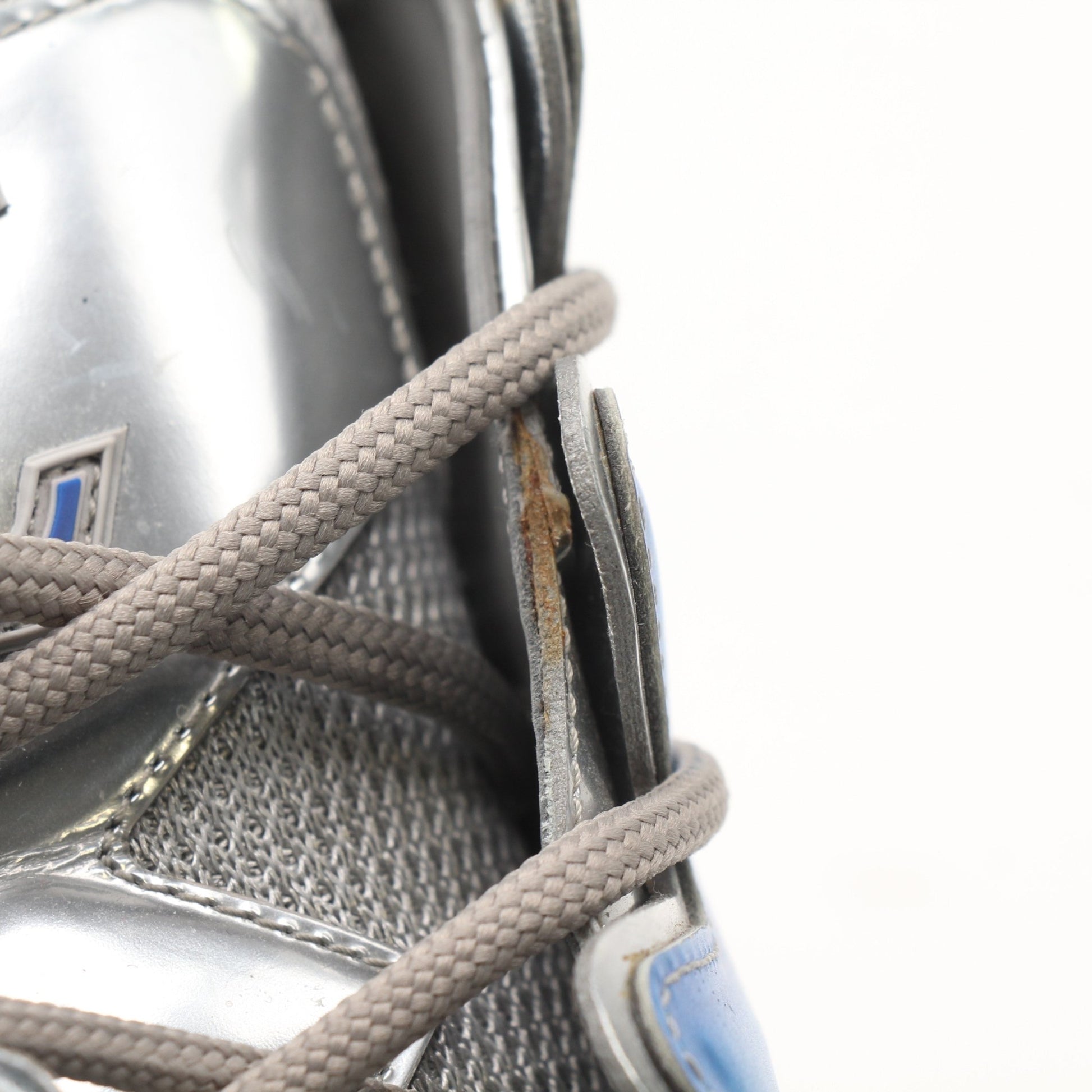 Louis Vuitton Zig Zag sneakers by Gold & Beyond, stylish shoes with bold zigzag pattern and comfortable design.
