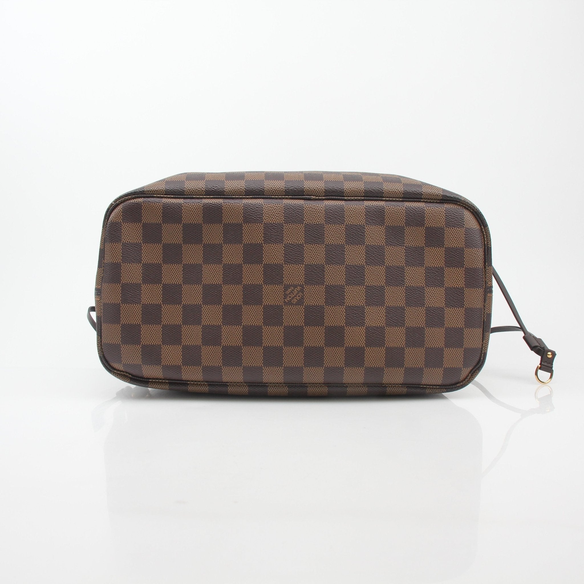 Louis Vuitton Damier Ebene Neverfull MM tote handbag with leather handles and spacious interior, featuring signature checkerboard pattern.