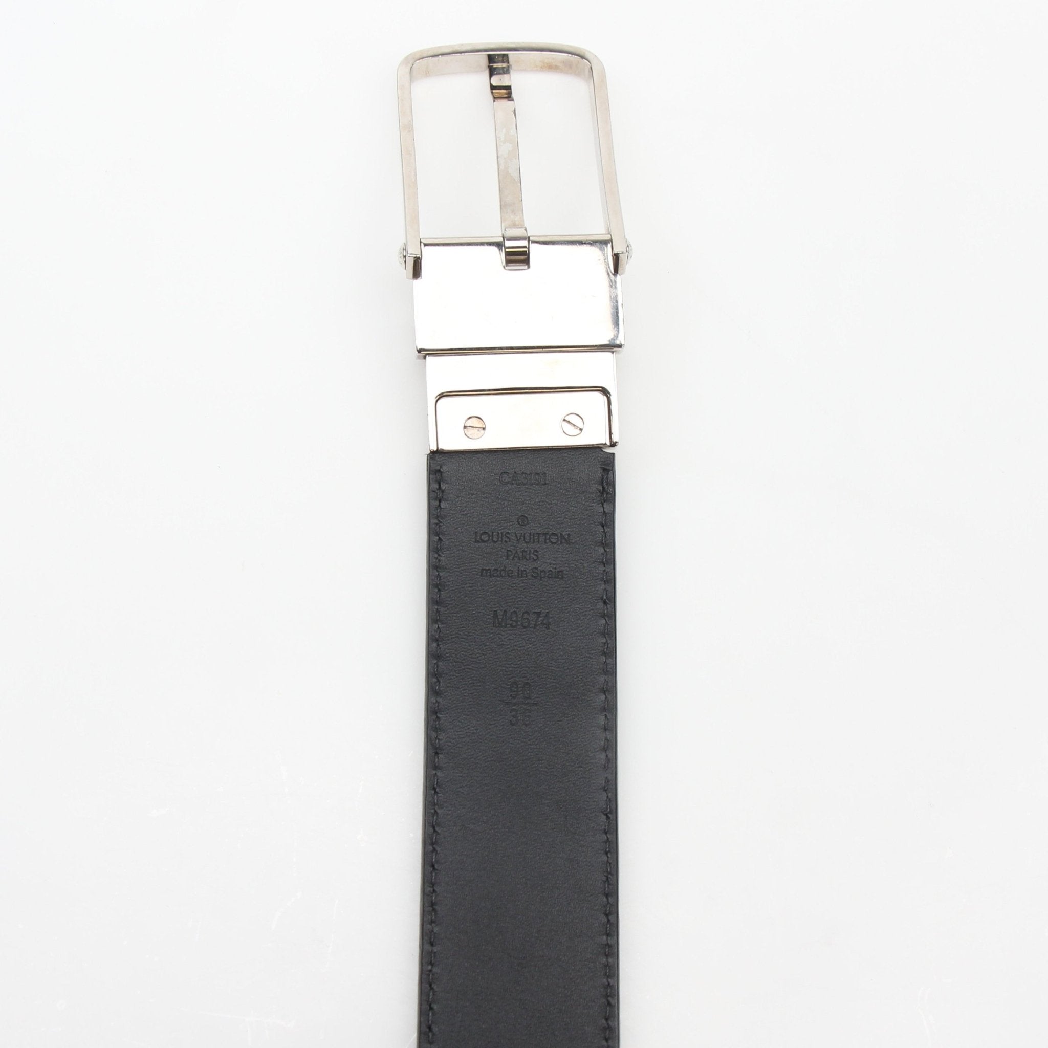 Louis Vuitton black Damier Infini Ceinture Boston belt with gold buckle, stylish accessories for men and women.