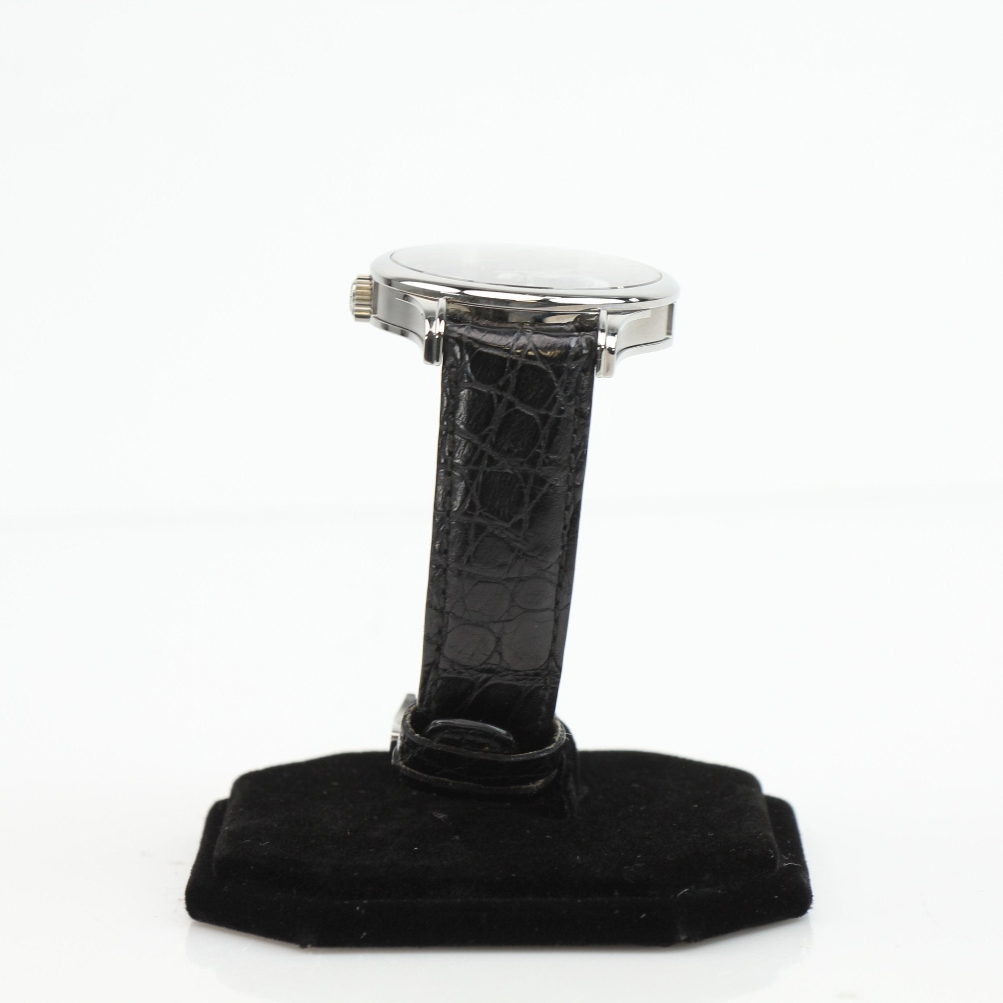 Gold & Beyond Marvin automatic dress watch with sleek black dial and stainless steel band, stylish and elegant for formal wear.