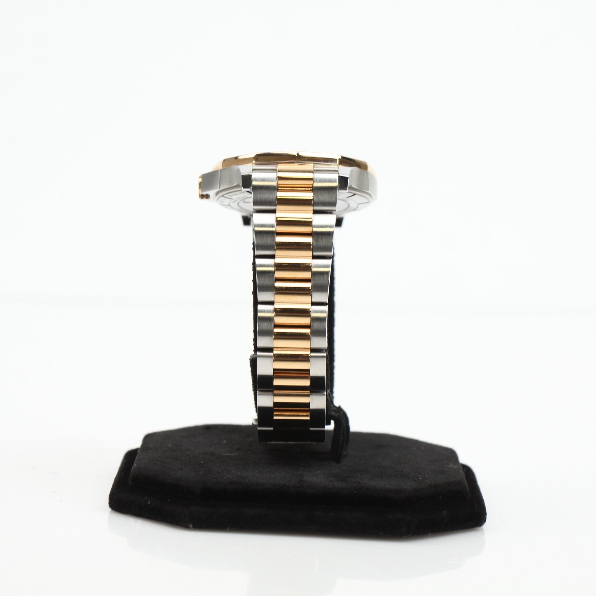 Corum Admiral’s Cup Diamond Watch featuring a stainless steel case, diamond accents, and a black dial with nautical design elements.