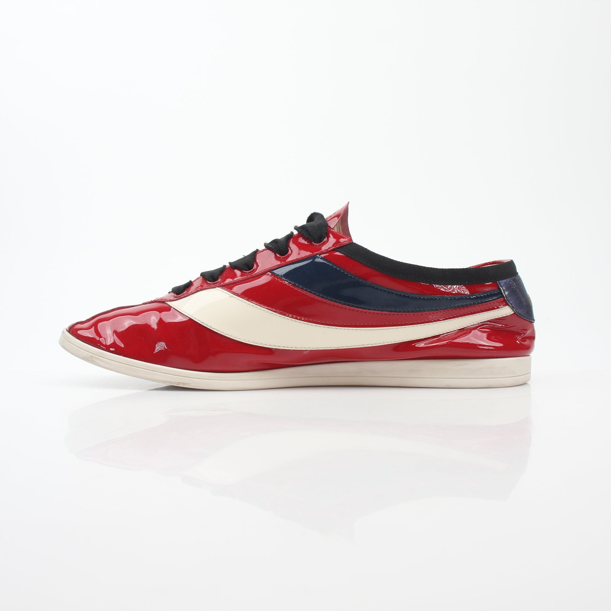Gucci Red Falacer Hebron Web sneakers with white soles and logo accents, stylish casual shoes for men and women.