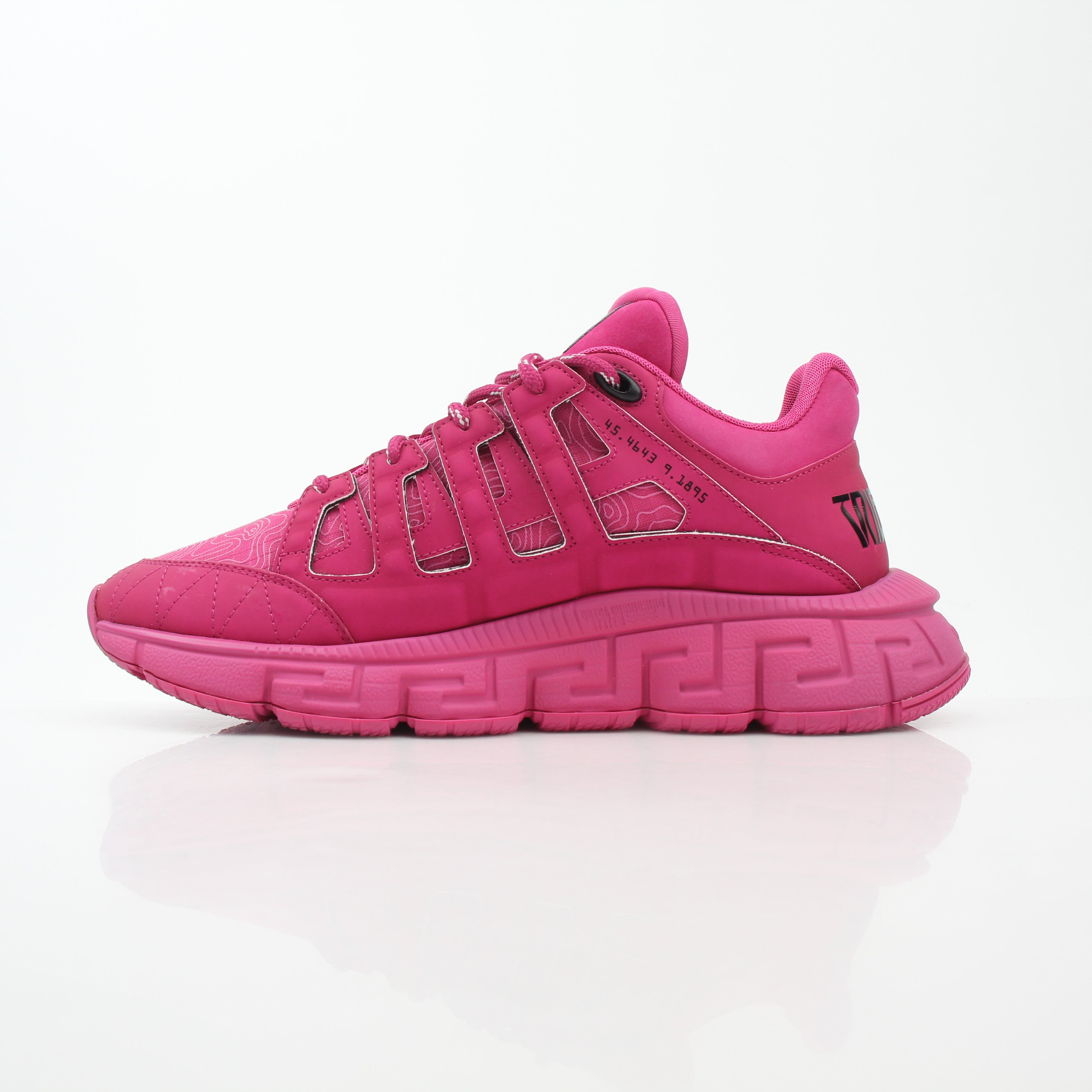 Gold & Beyond Versace Pink Trigreca low-top sneakers with stylish design, pink color, and casual shoe style.