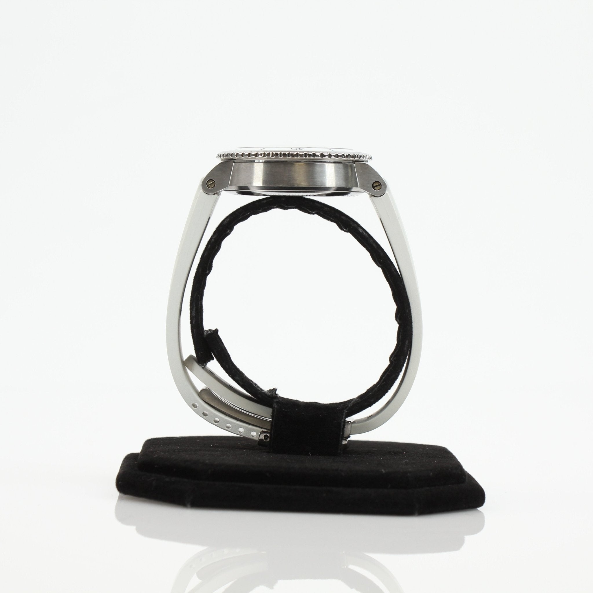 Oris Aquis Date White Diver watch with stainless steel bracelet and rotating bezel, displayed on a white background.