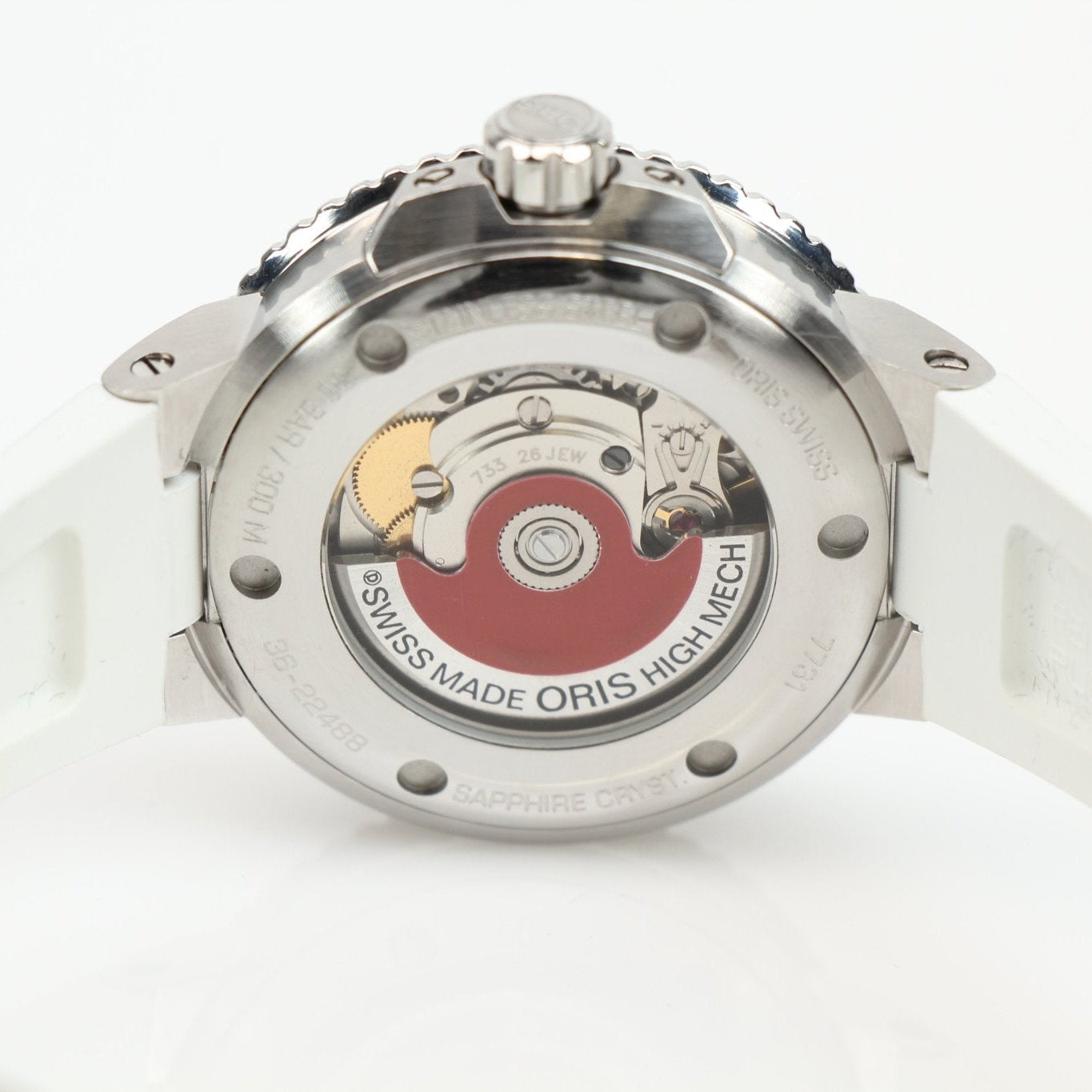 Oris Aquis Date White Diver Watch with stainless steel bracelet and rotating bezel, showcasing a sleek, modern design.
