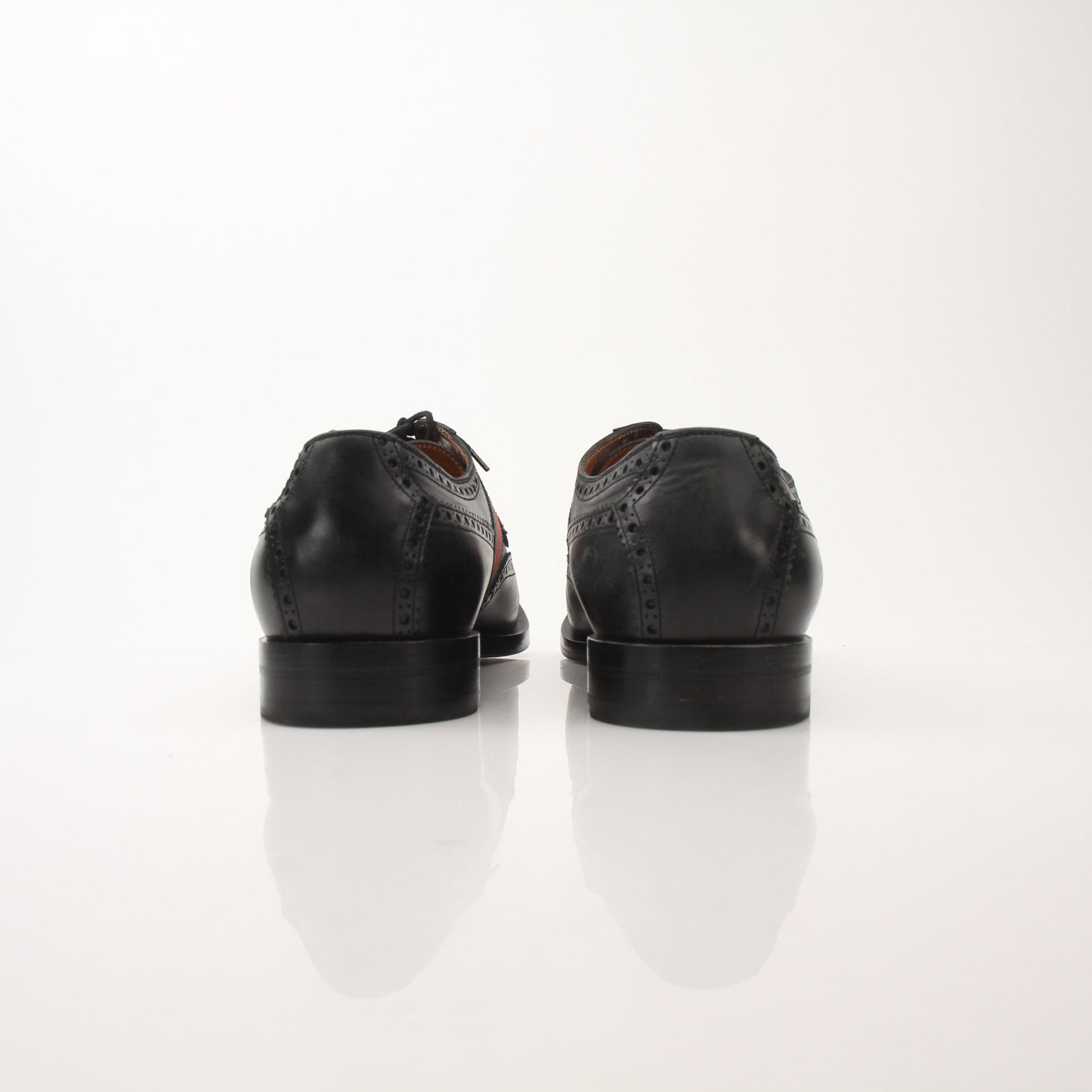 Gold & Beyond Gucci Men’s Bee Web Derby Shoes showing polished leather with bee and web detailing, stylish men's dress shoes.