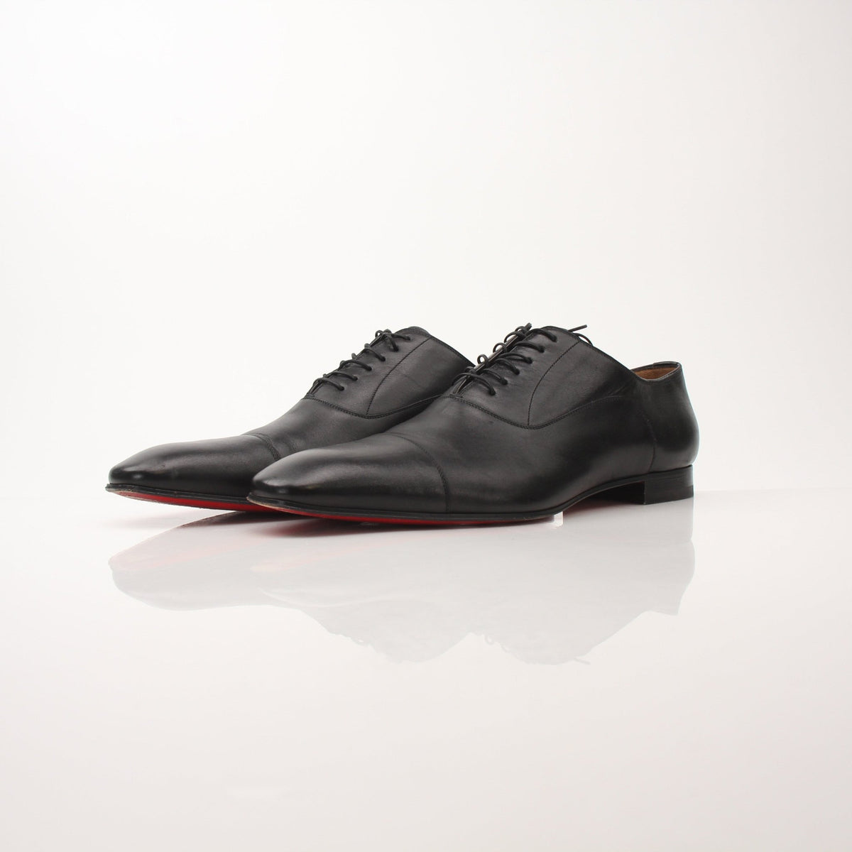 Christian Louboutin Men's Greggo Oxford Shoes – Gold & Beyond