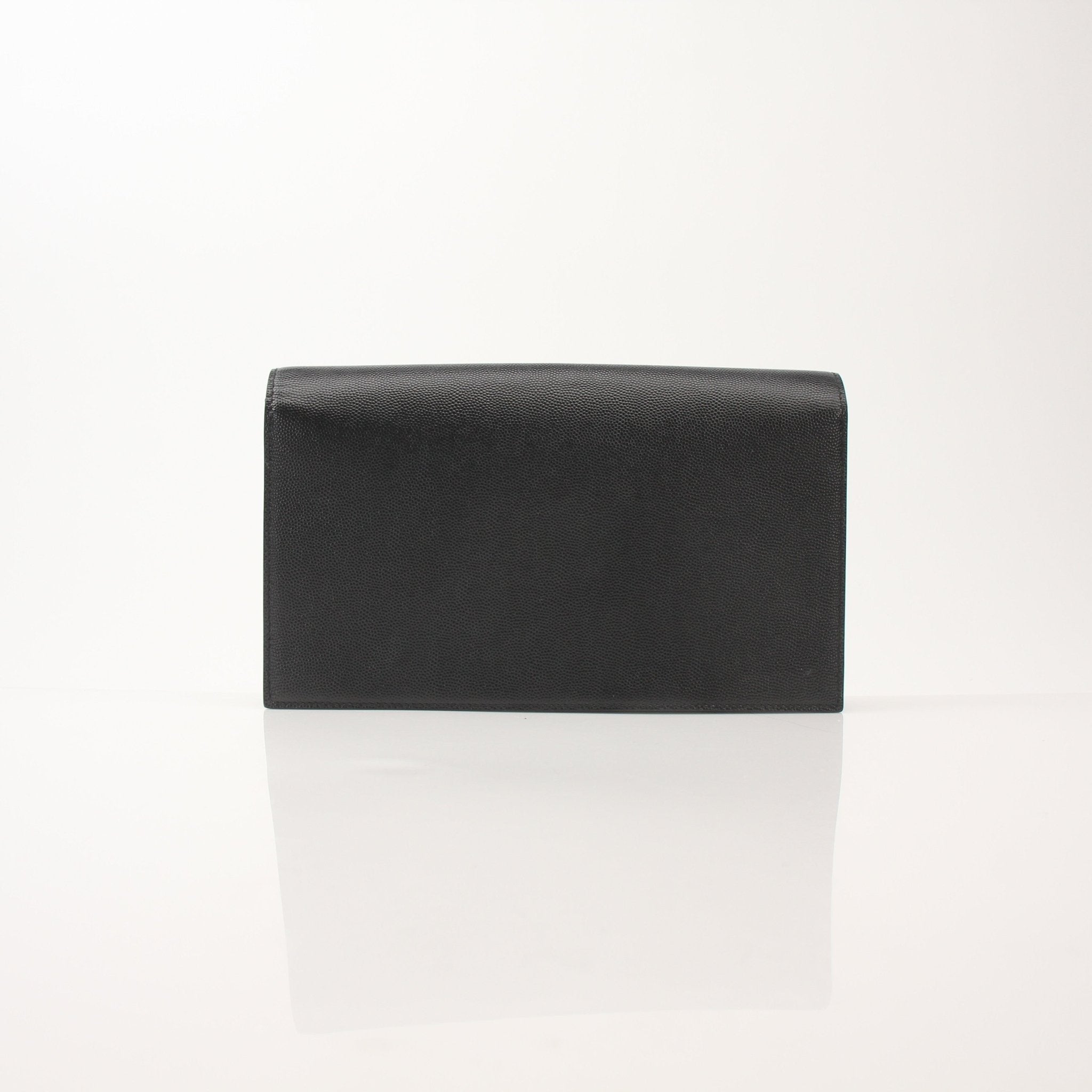 Gold & Beyond Saint Laurent YSL Grain de Poudre Kate clutch shoes with textured grain detail and elegant design.