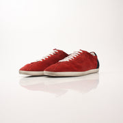 Gold & Beyond men's Gucci Softy Tek sneakers, stylish shoes with a sleek design and comfortable fit, shown on a plain background.
