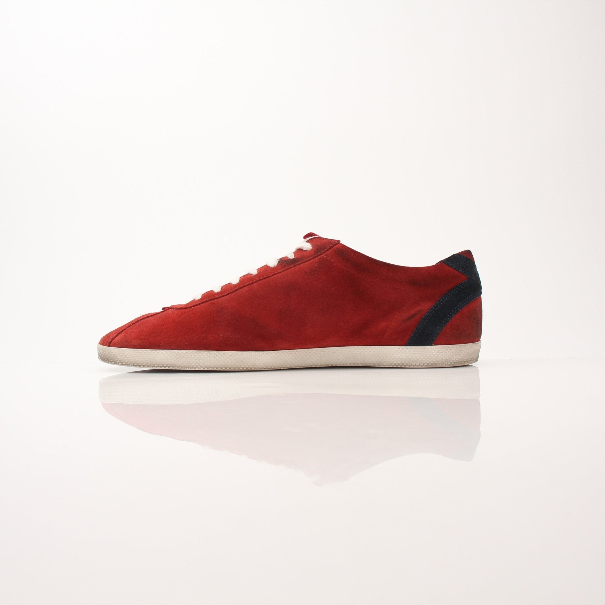 Gucci Men's Softy Tek Sneakers, stylish white shoes with Gucci branding and sporty design, on a plain background.
