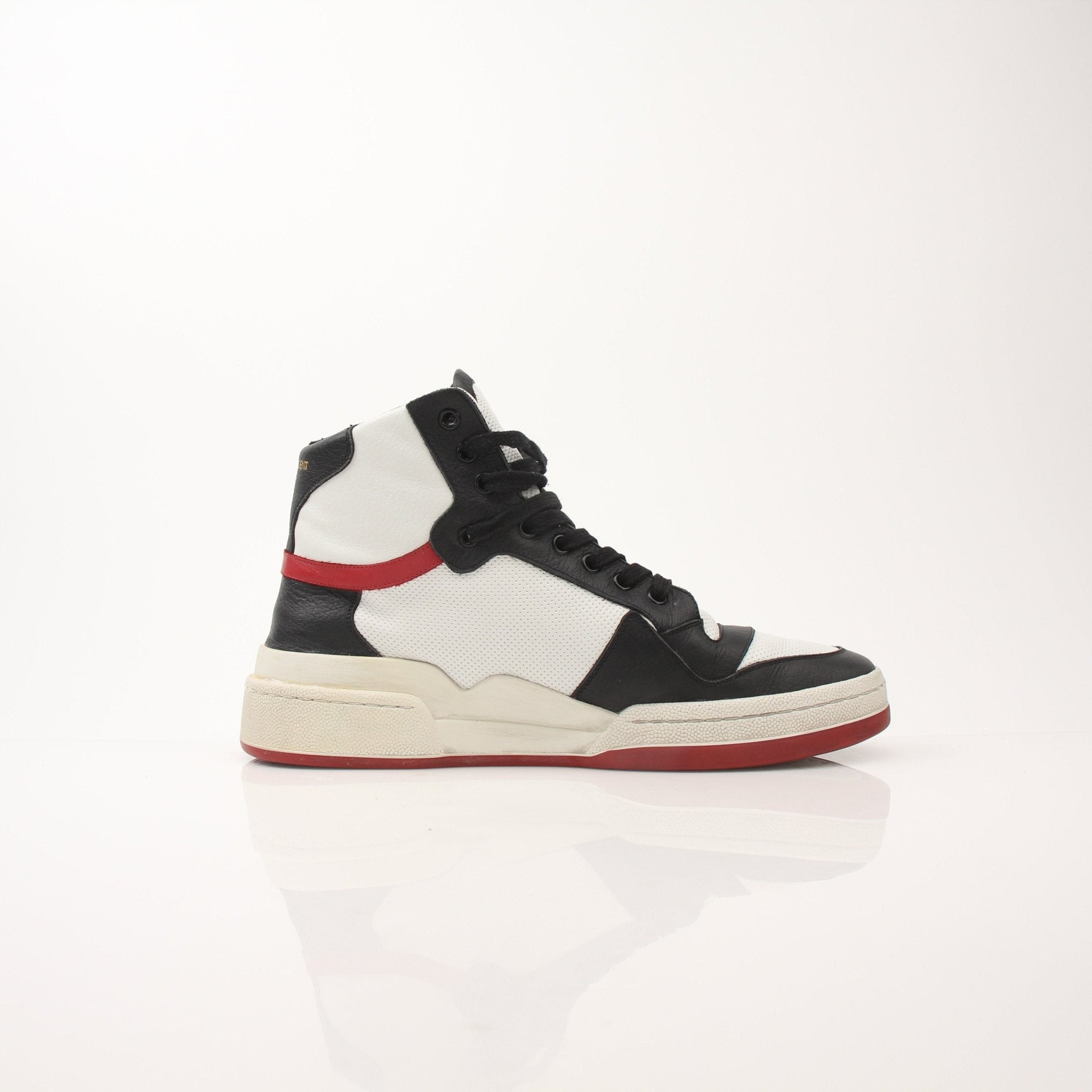 Gold & Beyond Saint Laurent men's SL-24 leather sneakers, stylish black shoes with sleek design and durable leather material.