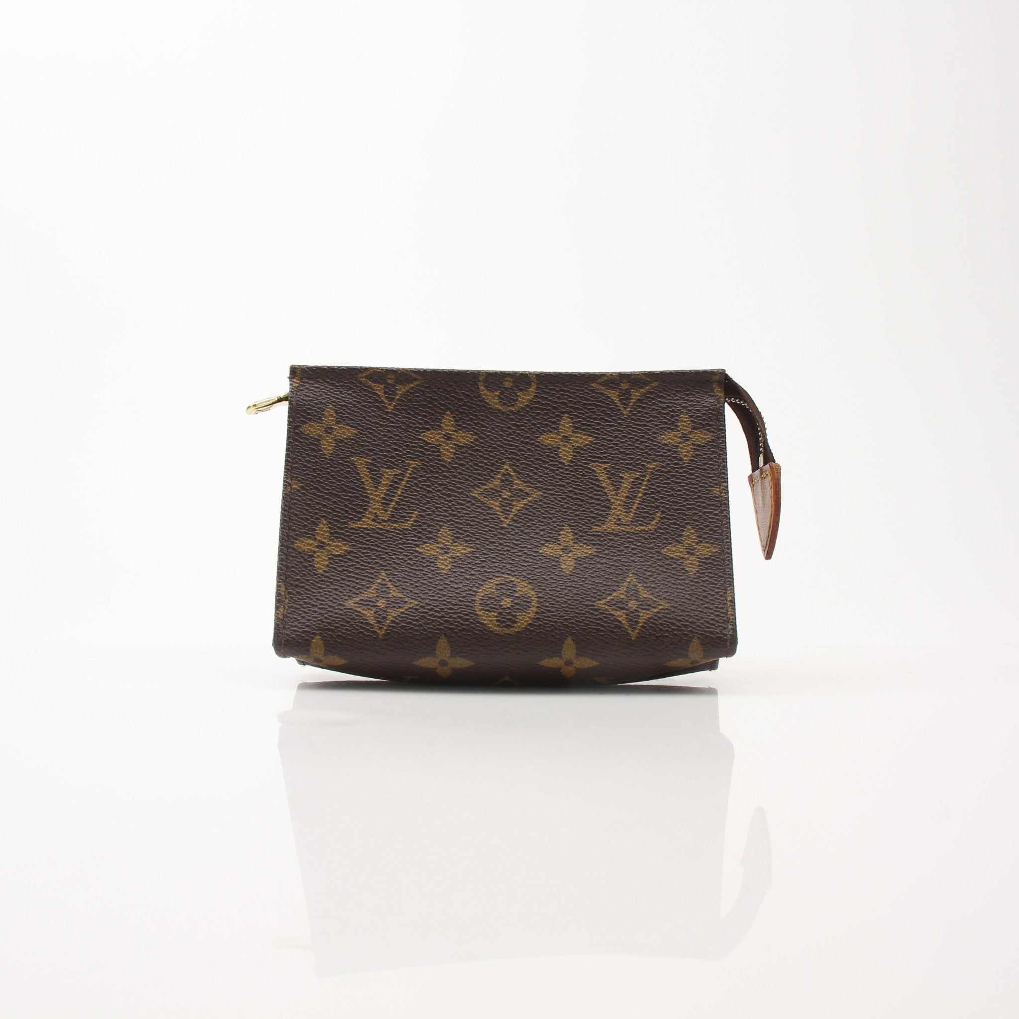 Louis Vuitton Toiletry Pouch 15 vanity case with gold zipper and leather trim, featuring the iconic LV monogram pattern.