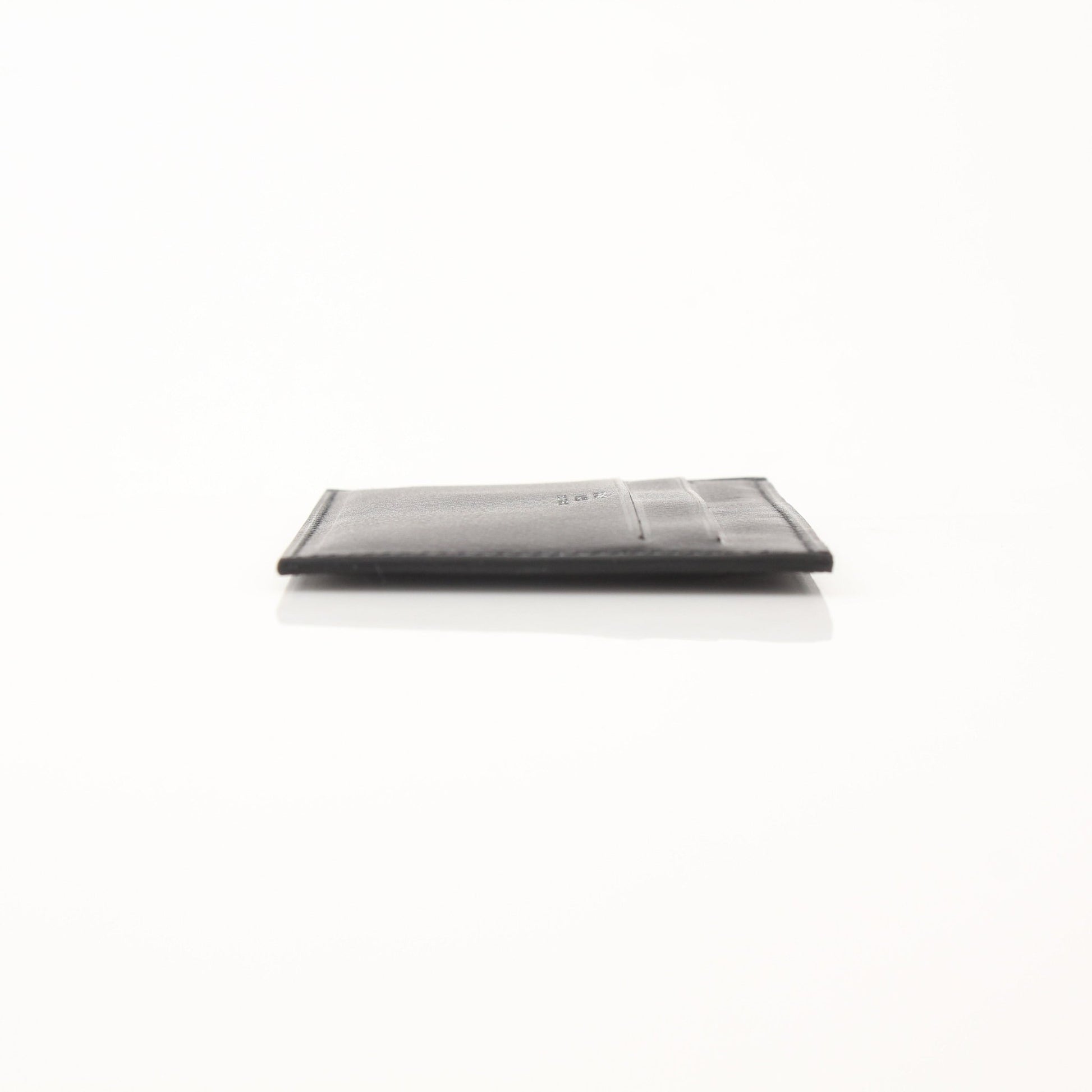 Hermès Citizen Twill card holder by Gold & Beyond, featuring compact design with multiple card slots and elegant twill fabric.