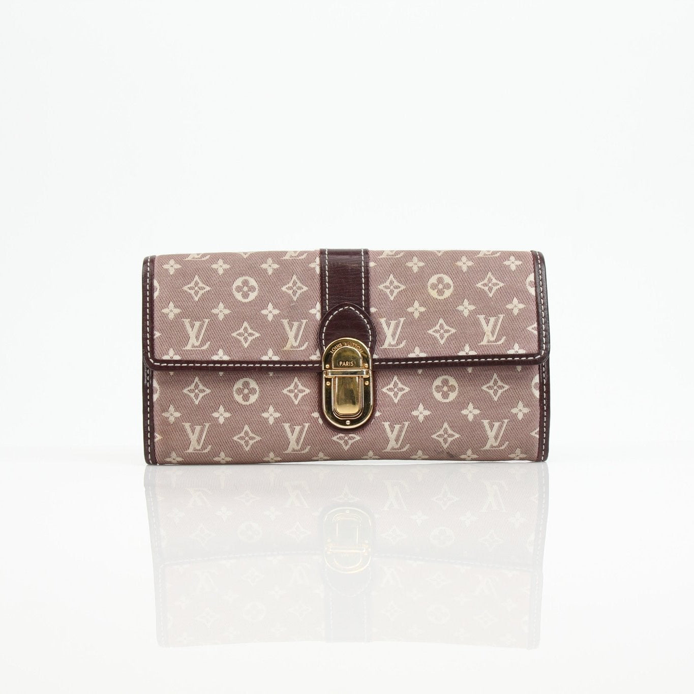 Louis Vuitton Sarah Monogram Wallet showing the classic LV monogram pattern, with multiple card slots and a zip coin pocket.