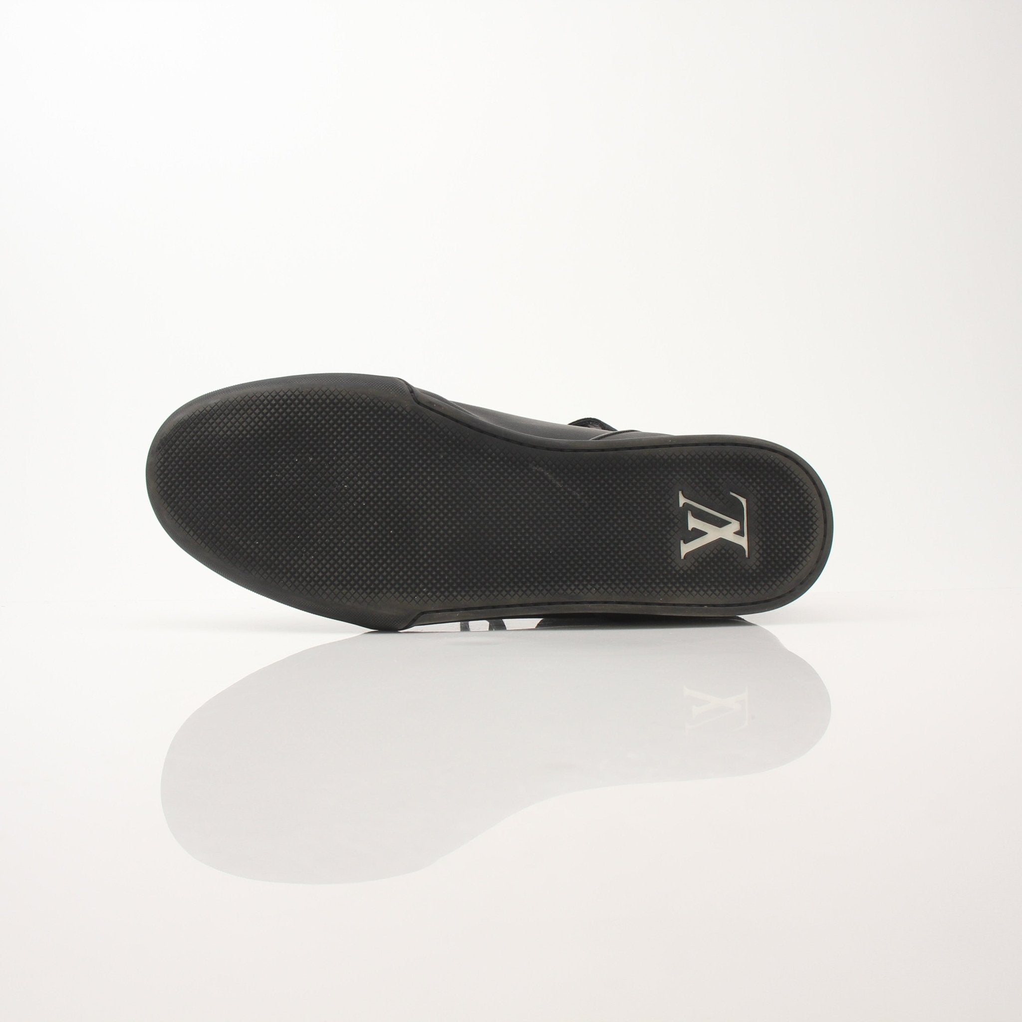 Gold & Beyond Louis Vuitton men's black mid-top sneakers with stylish design and comfortable fit.