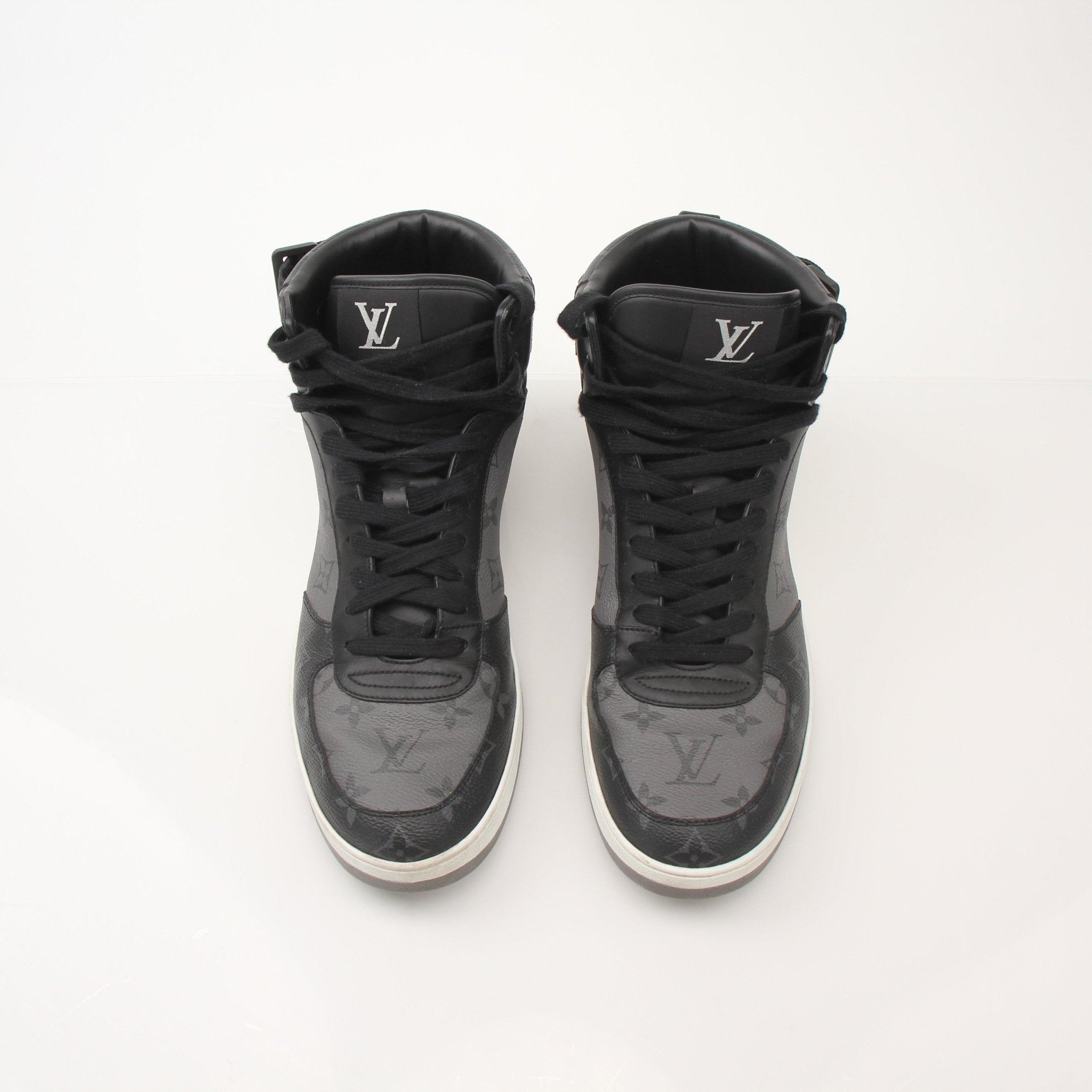 Louis Vuitton Rivoli Trainers shoes by Gold & Beyond, featuring stylish design and premium materials in a close-up view.