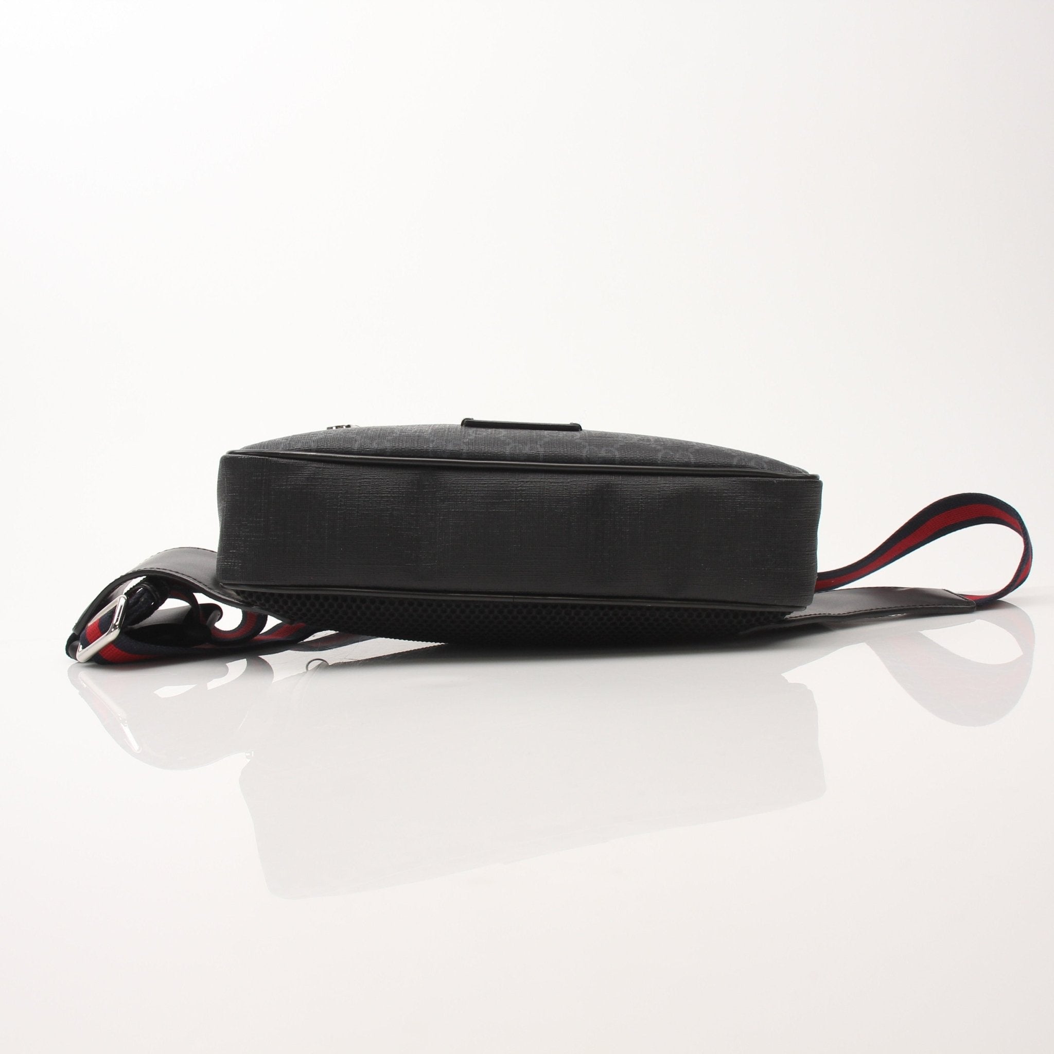 Gucci GG Supreme Monogram Web Belt Bag, stylish handbag with adjustable strap, featuring Gucci monogram pattern and gold-tone accents.