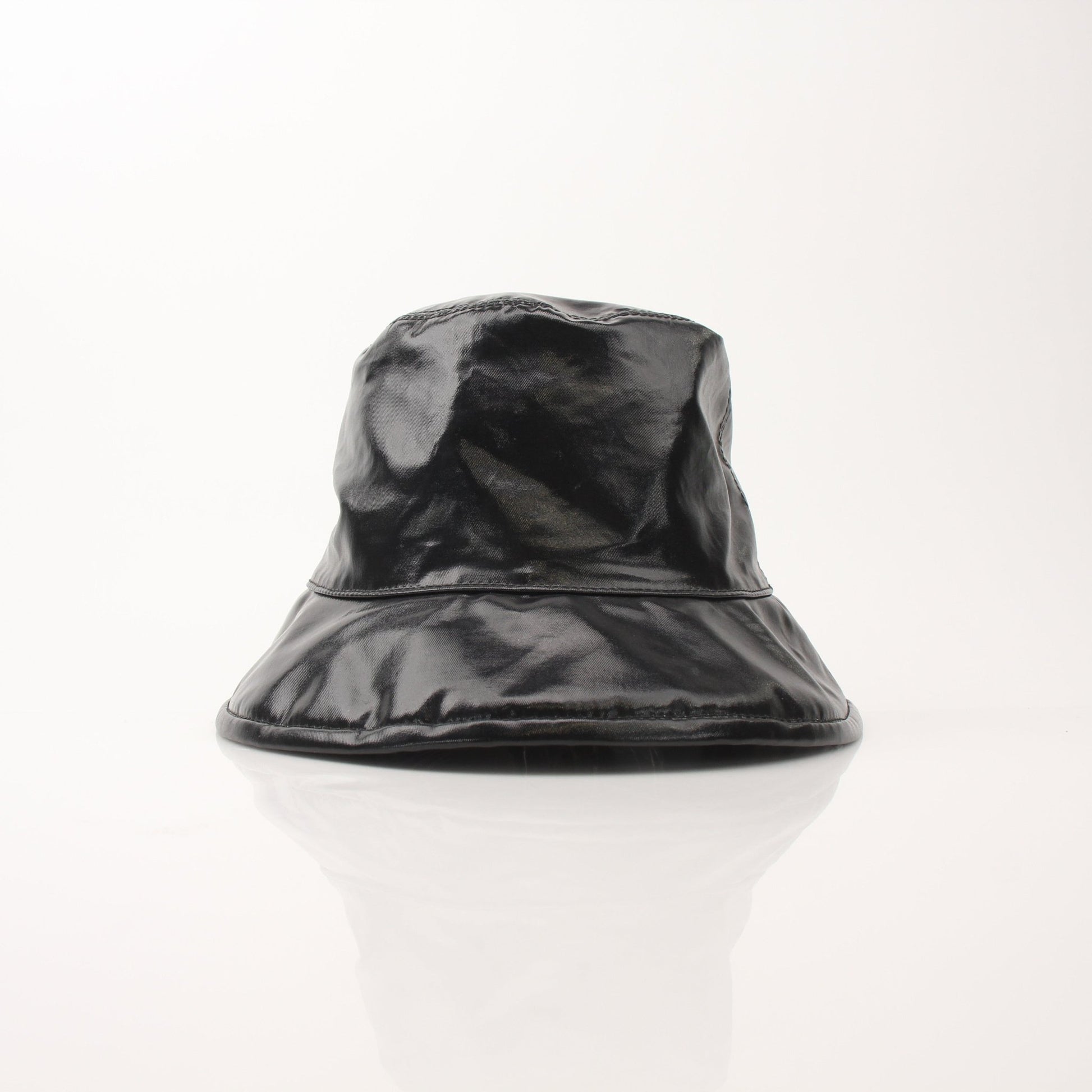 Gucci Coated Canvas Monte Carlo Bucket Hat, stylish accessories with a coated canvas texture, designed for fashion and sun protection.