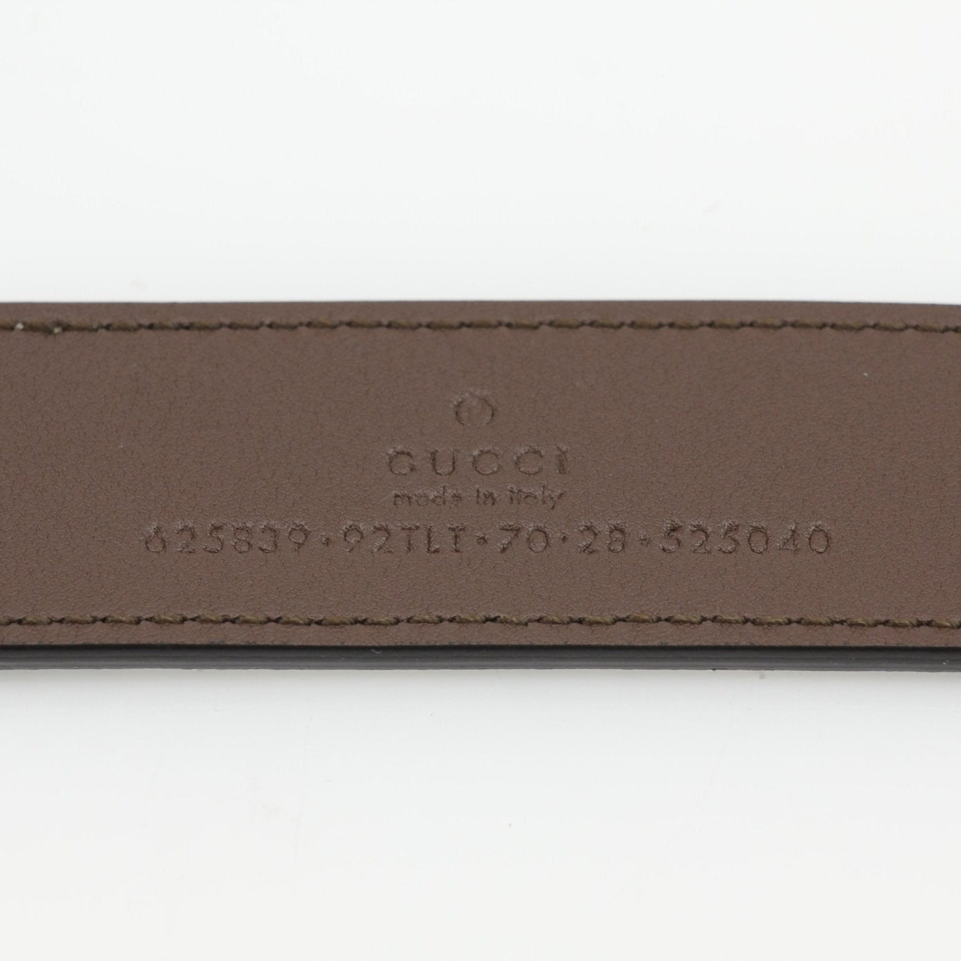 Gucci GG Supreme Double G belt with beige and ebony canvas strap and leather trim, stylish accessories for men and women.