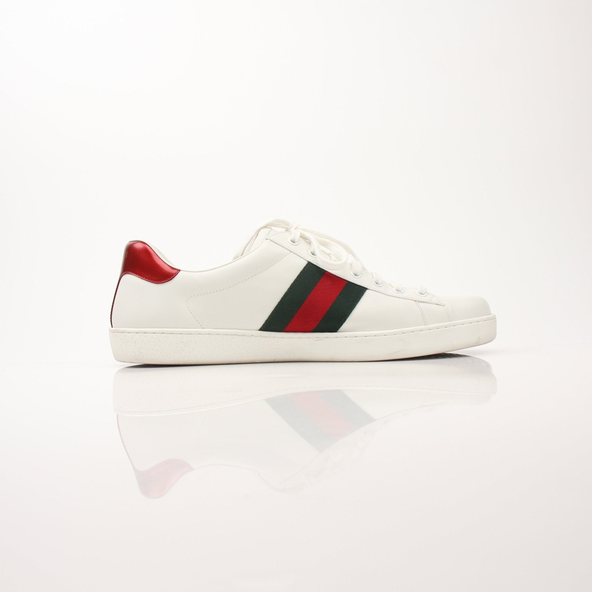 Gucci Men’s GG Apple Sneakers by Gold & Beyond, stylish shoes with Gucci logo and apple-inspired design, displayed on a plain background.
