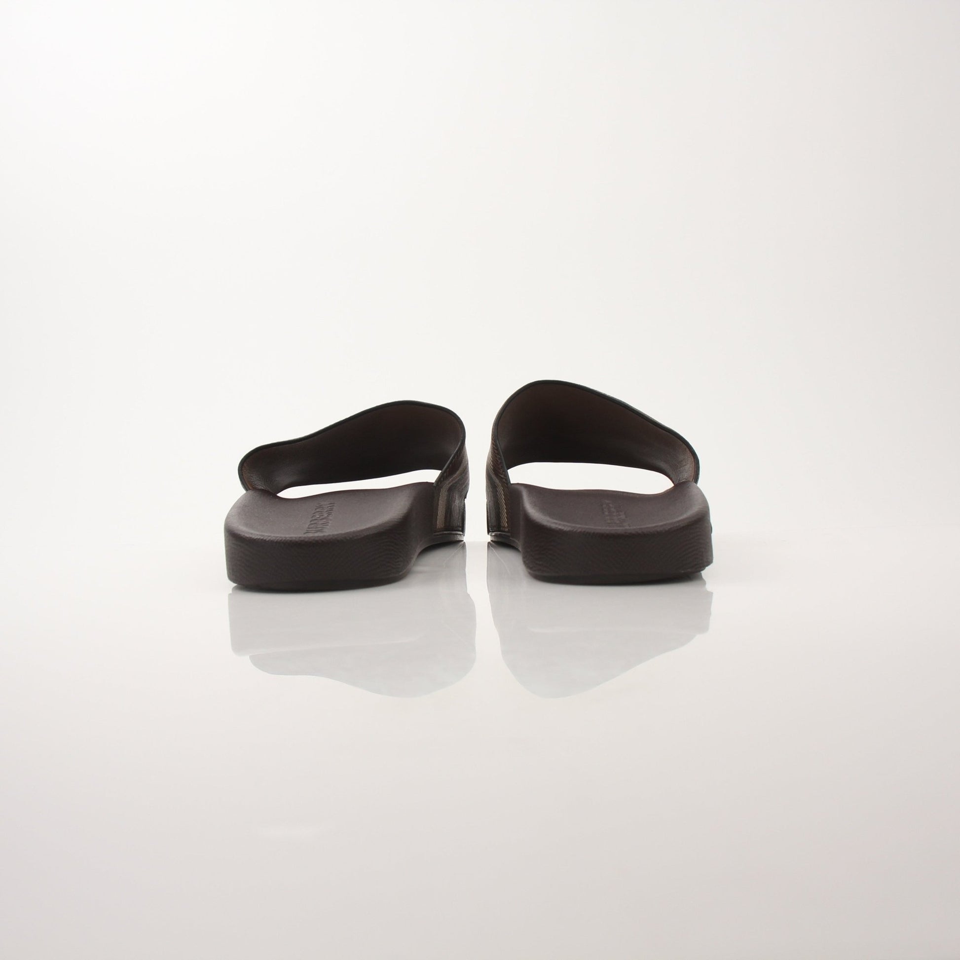 Gold & Beyond Burberry Men’s Furley Check Slide Sandals featuring a check pattern and open-toe design for casual wear.