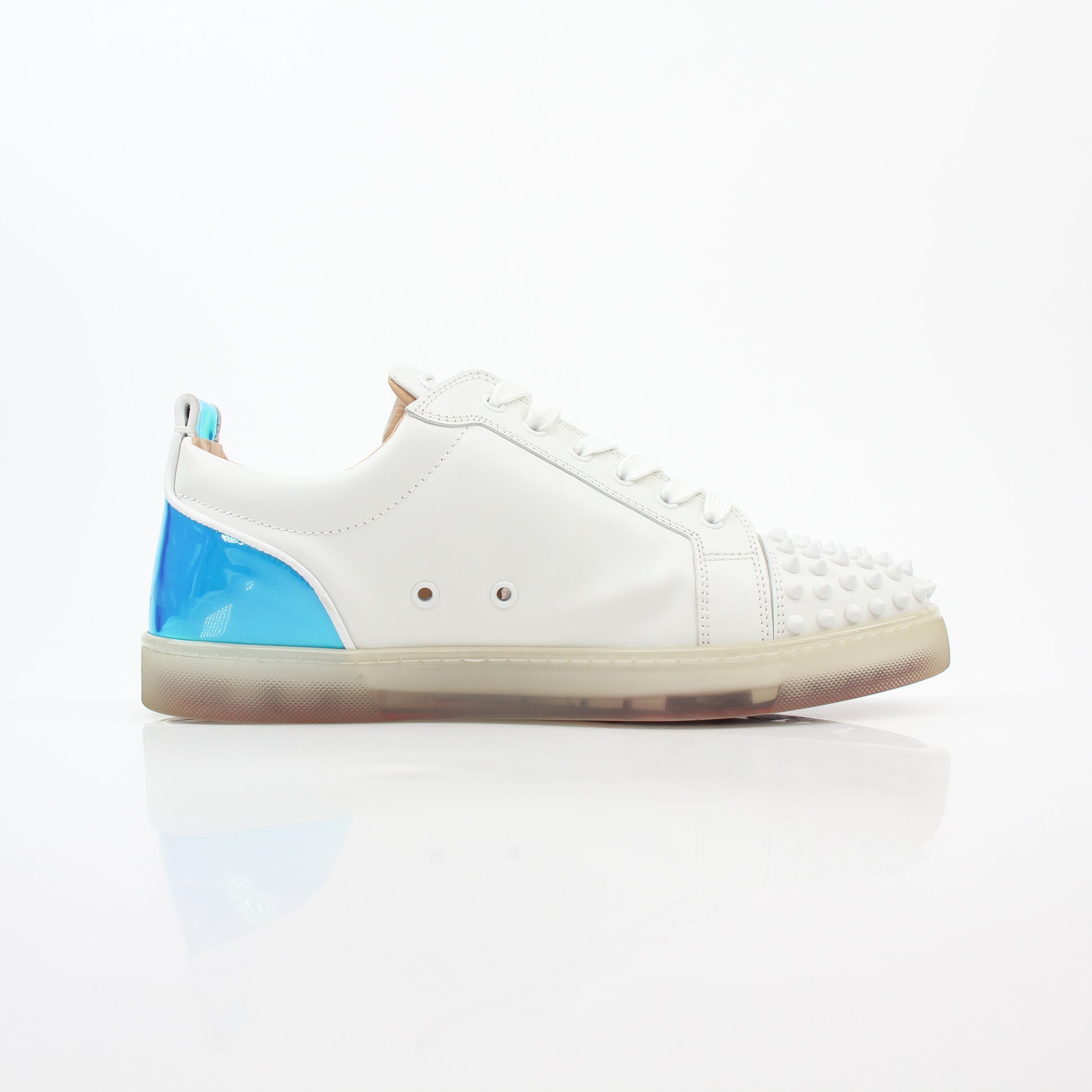 Christian Louboutin White Varsijunior Spikes 2 low-top sneakers with black spikes and white leather, casual shoes for men.