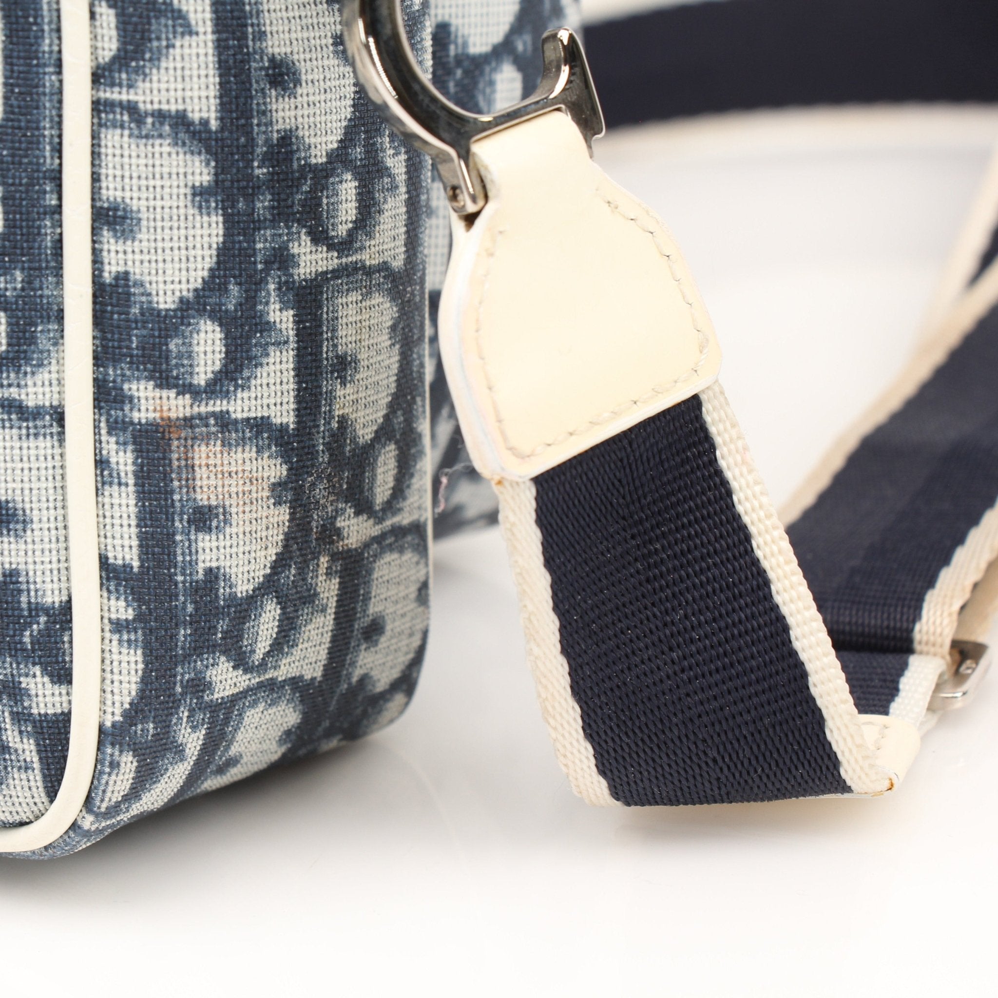 Christian Dior Diorissimo messenger handbag by Gold & Beyond, featuring elegant design and natural leather finish.