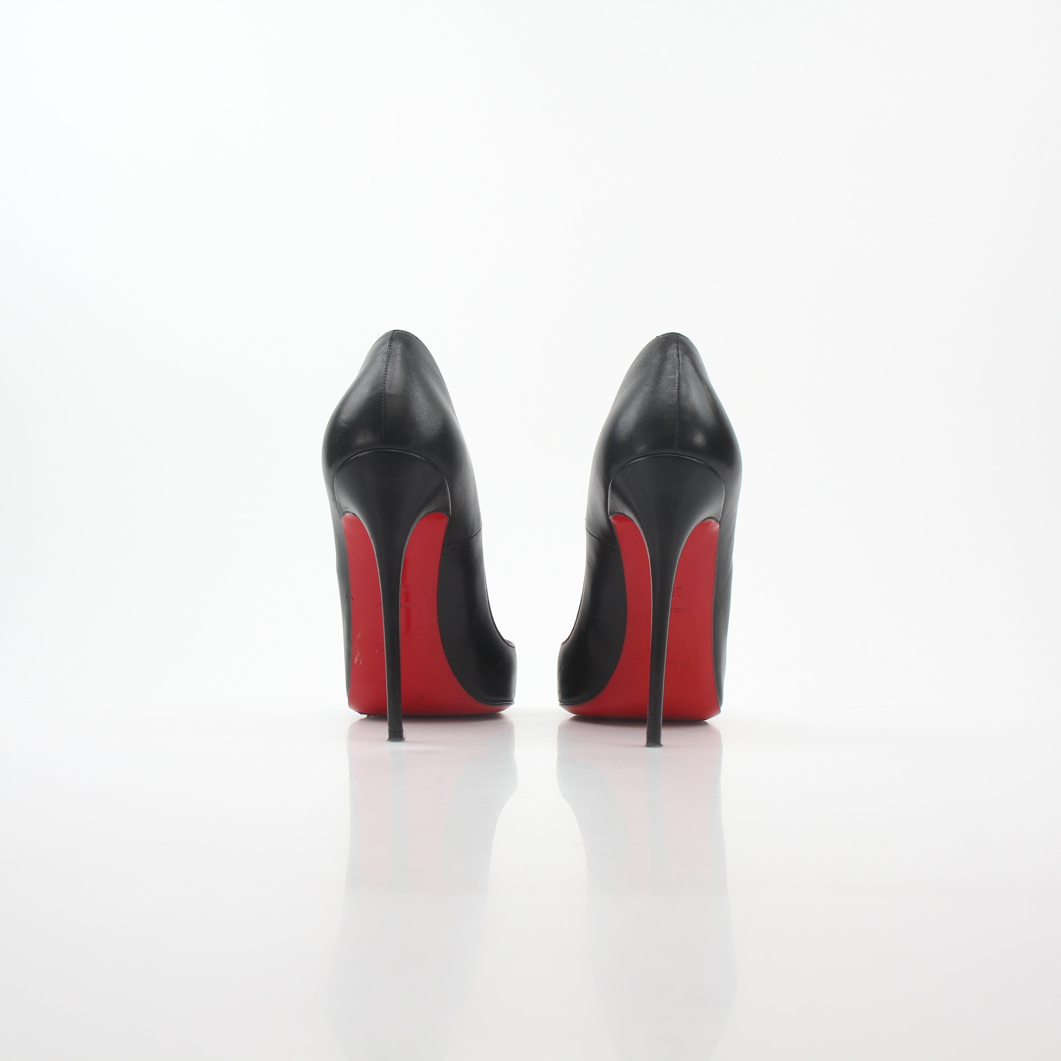 Black Christian Louboutin So Kate 120 Nappa leather heels with pointed toes and stiletto heels, displayed on a neutral background.