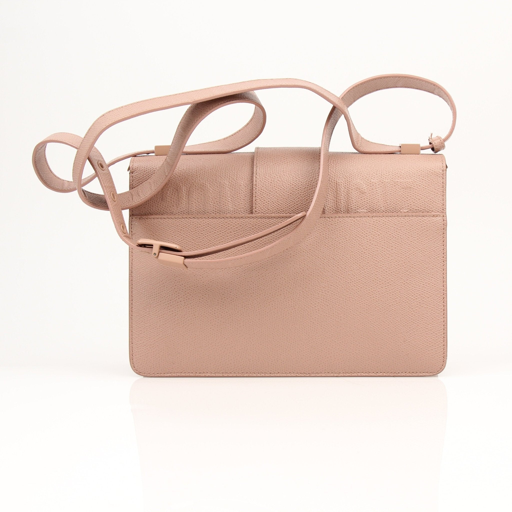 Christian Dior 30 Montaigne handbag by Gold & Beyond, showcasing elegant leather design and gold-tone hardware.