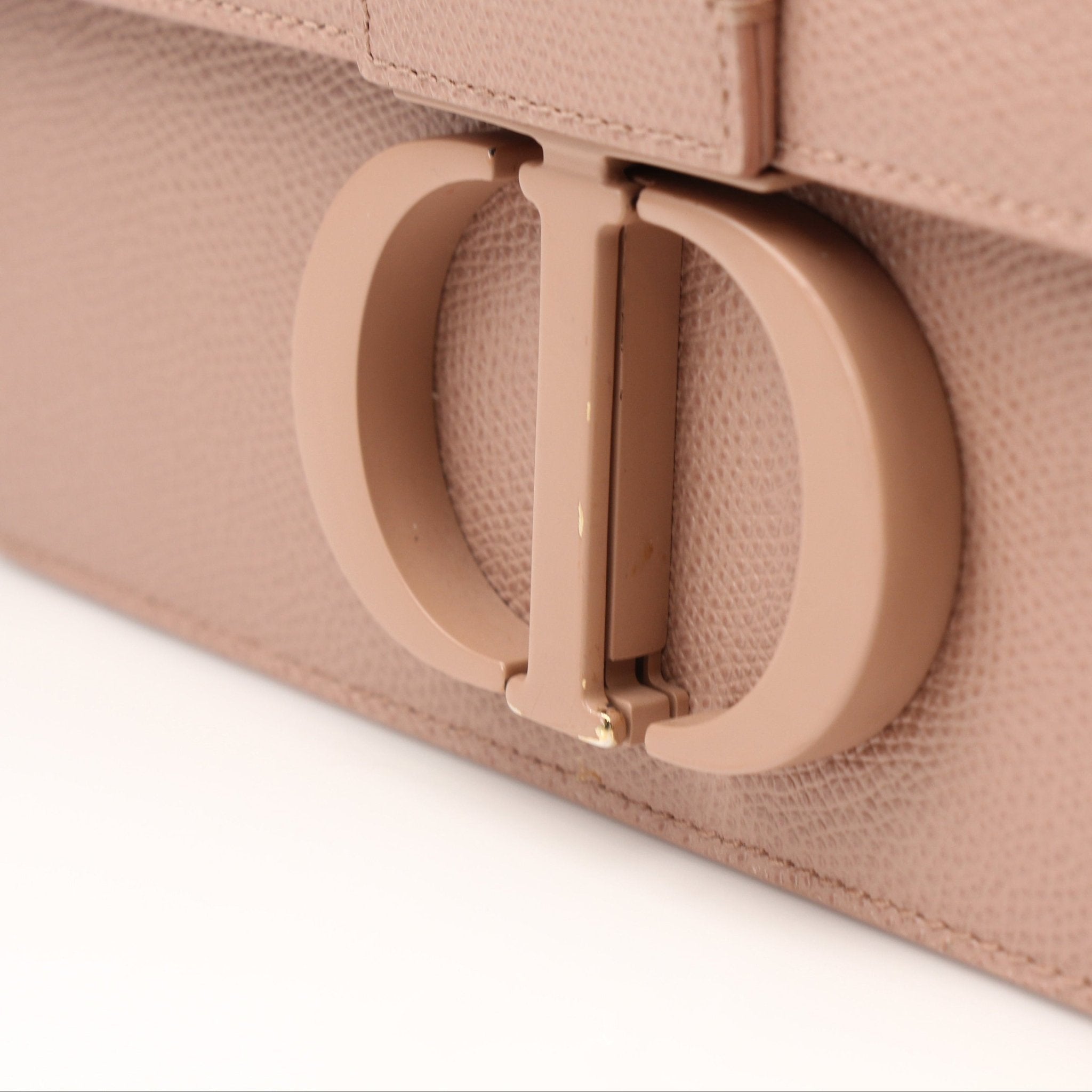 Christian Dior 30 Montaigne handbag by Gold & Beyond, showcasing elegant leather design and gold-tone hardware.