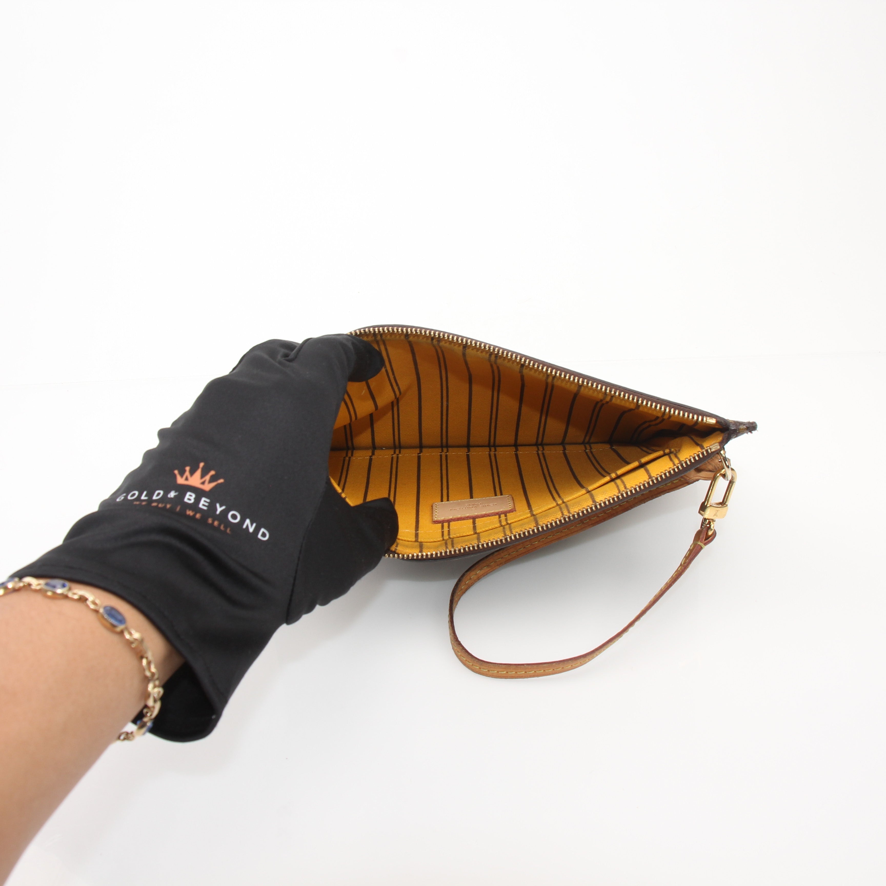 Louis Vuitton Monogram Pochette Pouch
