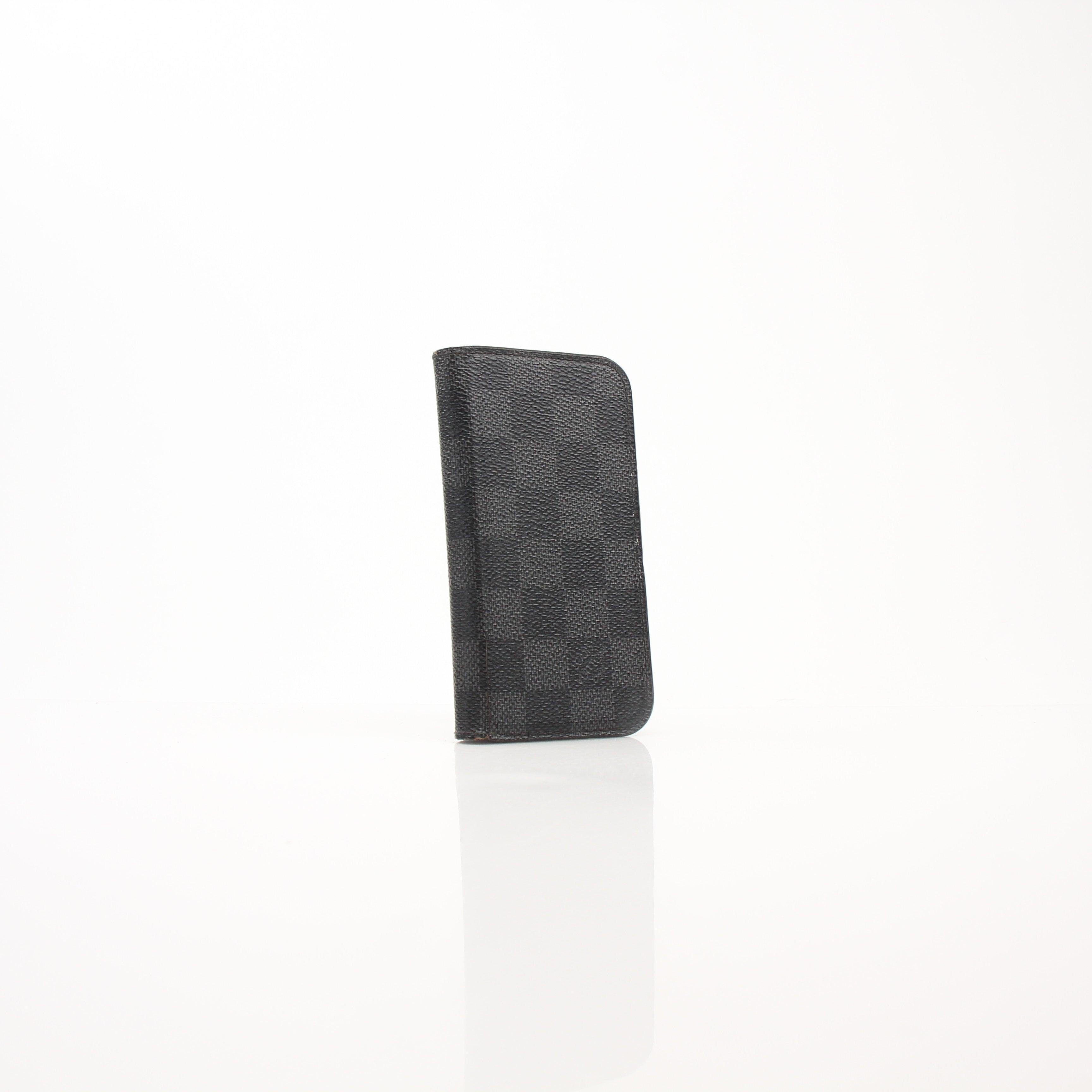Louis Vuitton Damier Graphite iPhone 4 Folio Case