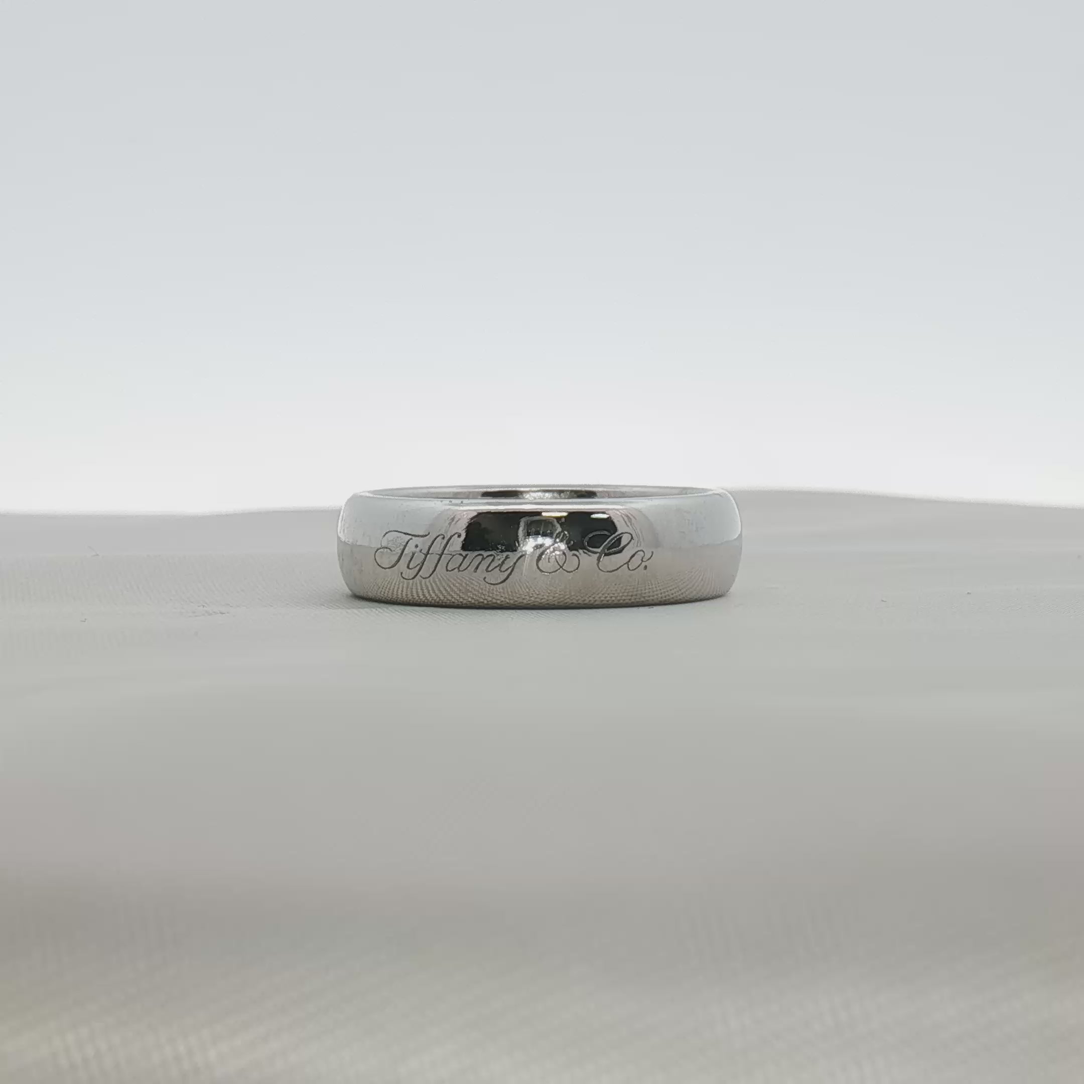 Load video: Tiffany &amp; Co. Platinum Wedding Band Ring