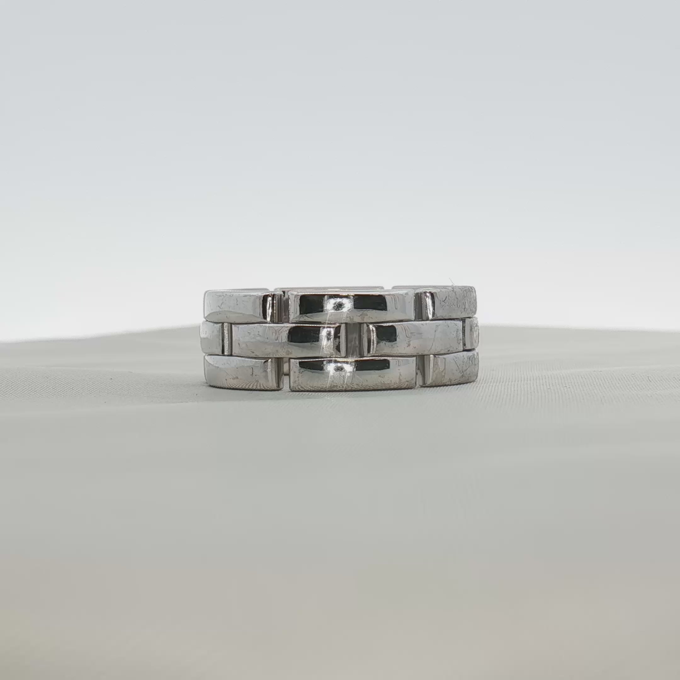 Load video: Cartier Maillon Band Ring