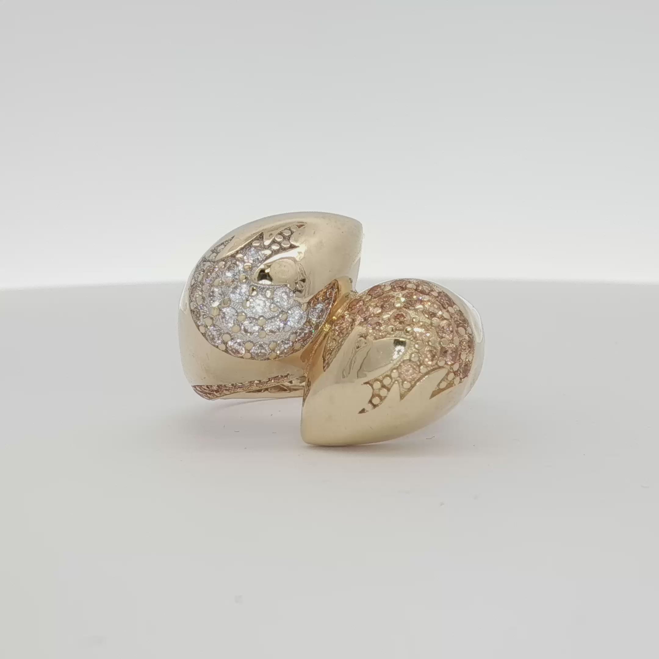 Load video: 14K Yellow Gold Free-Form Flower Bulb Ring