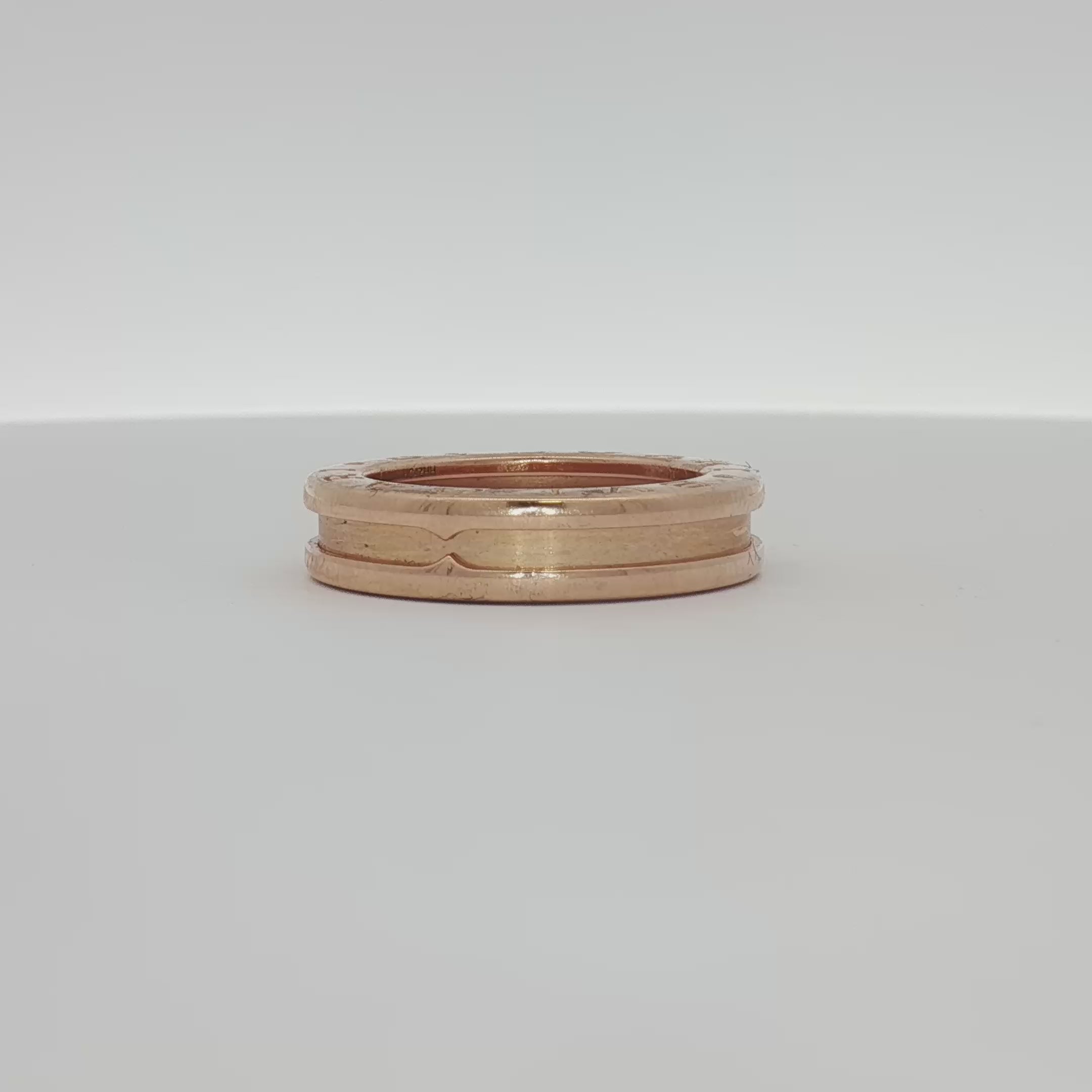 Load video: Bulgari B.Zero1 Ring