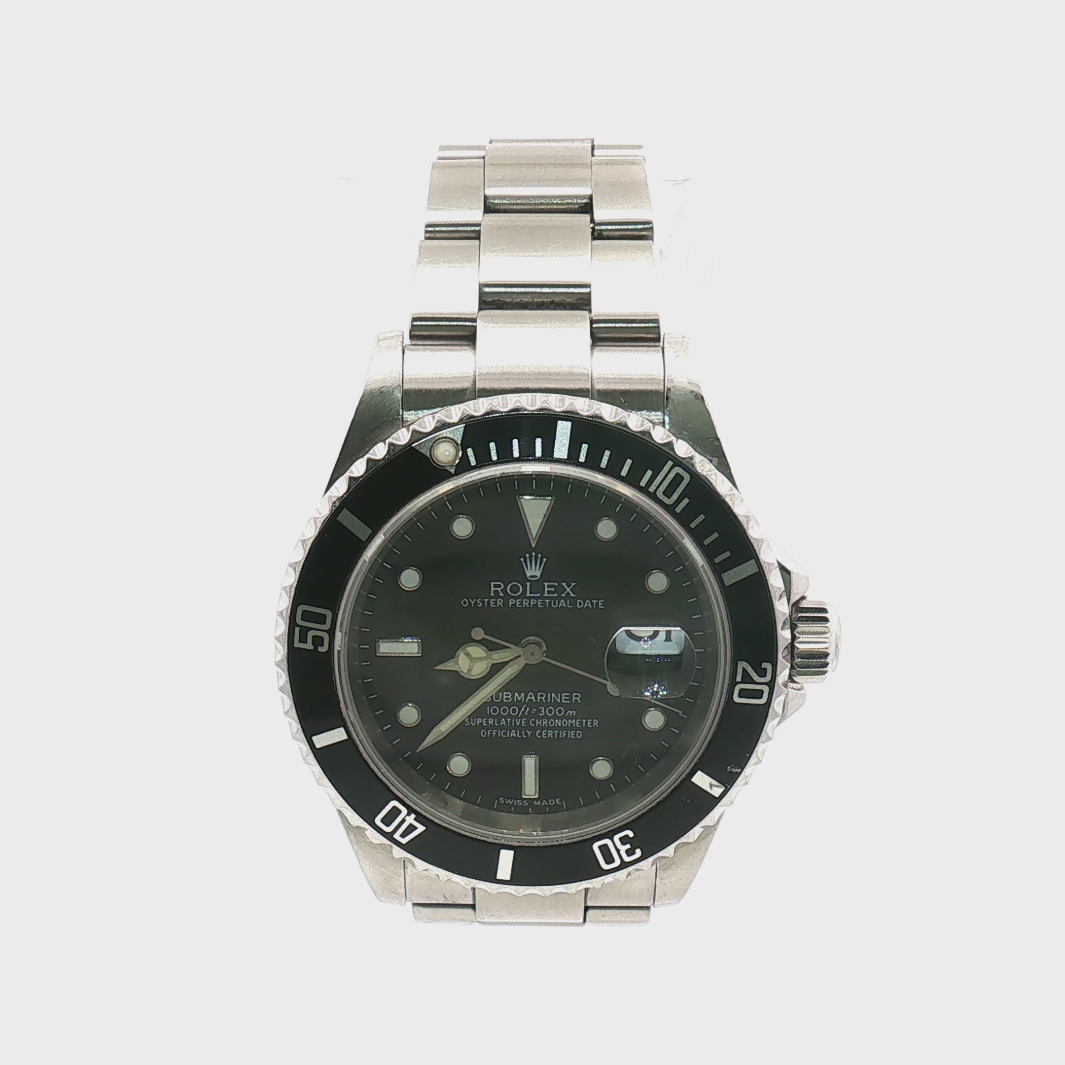 Load video: Rolex Submariner Date Black Bezel 40mm