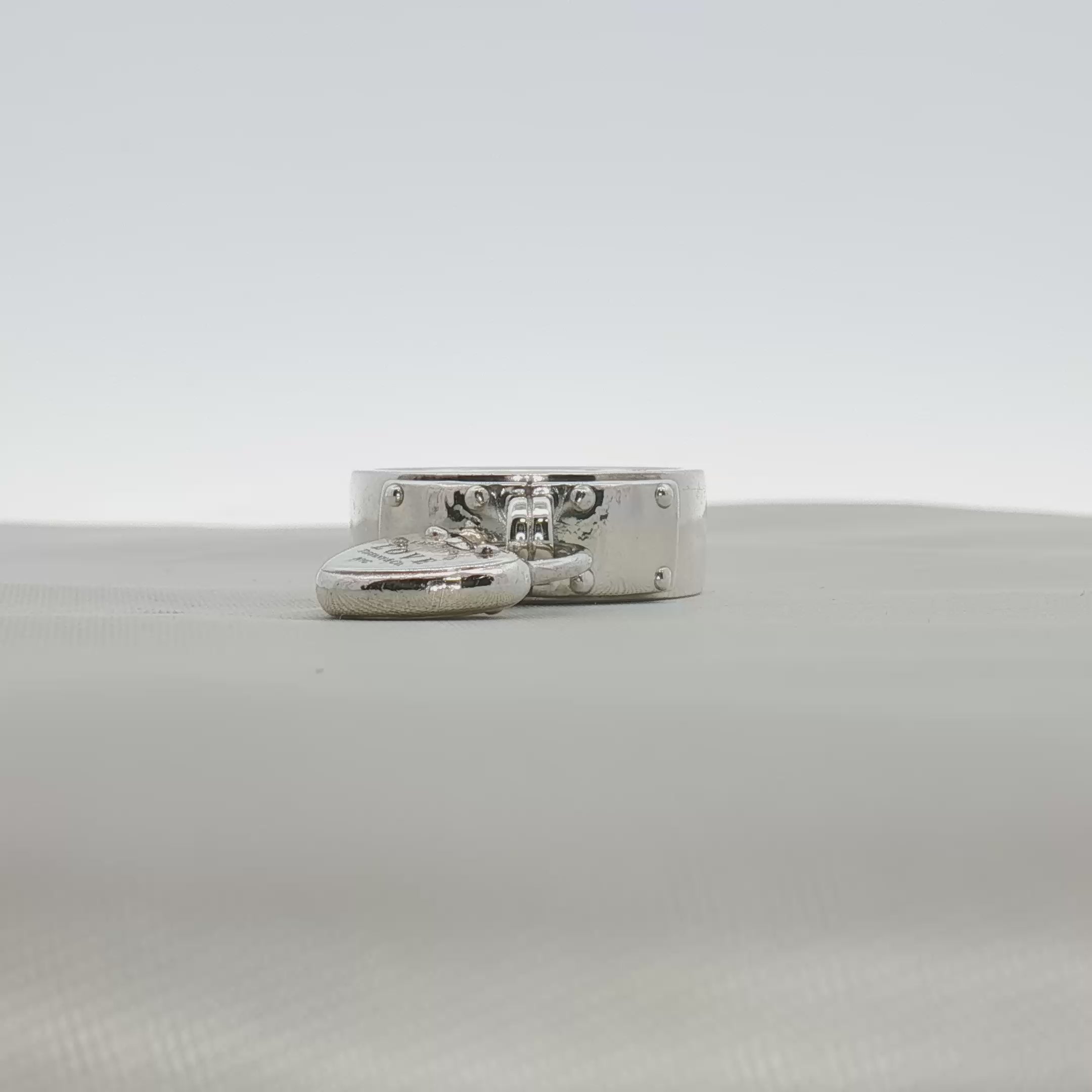 Load video: Tiffany &amp; Co. Sterling Silver Heart Ring