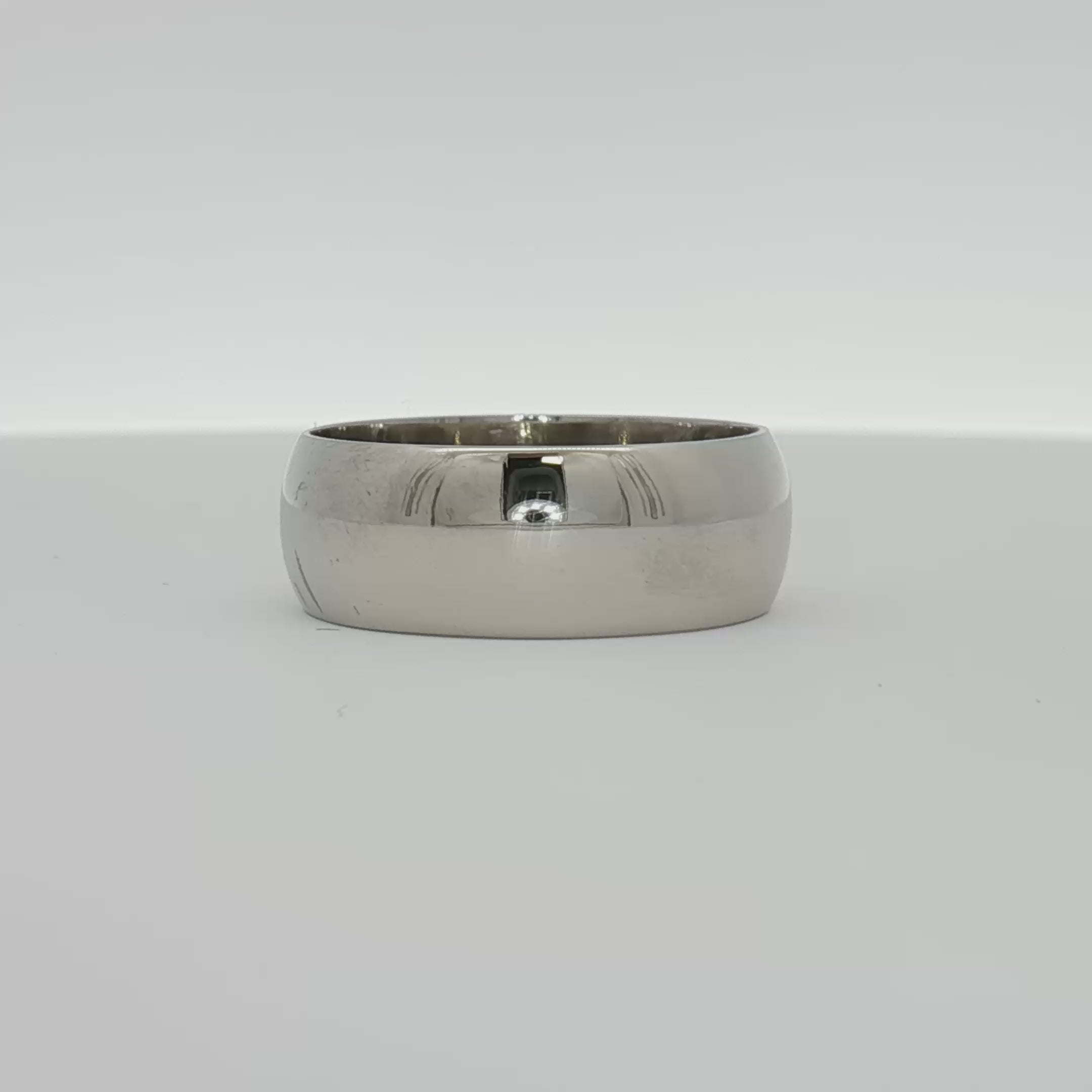 Load video: Gentleman’s Wedding Band