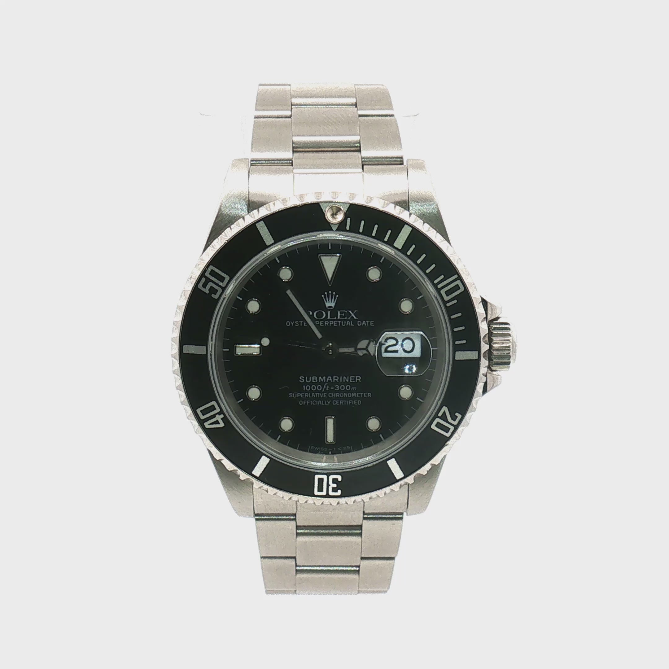 Load video: Rolex Submariner Date Black Bezel 40mm